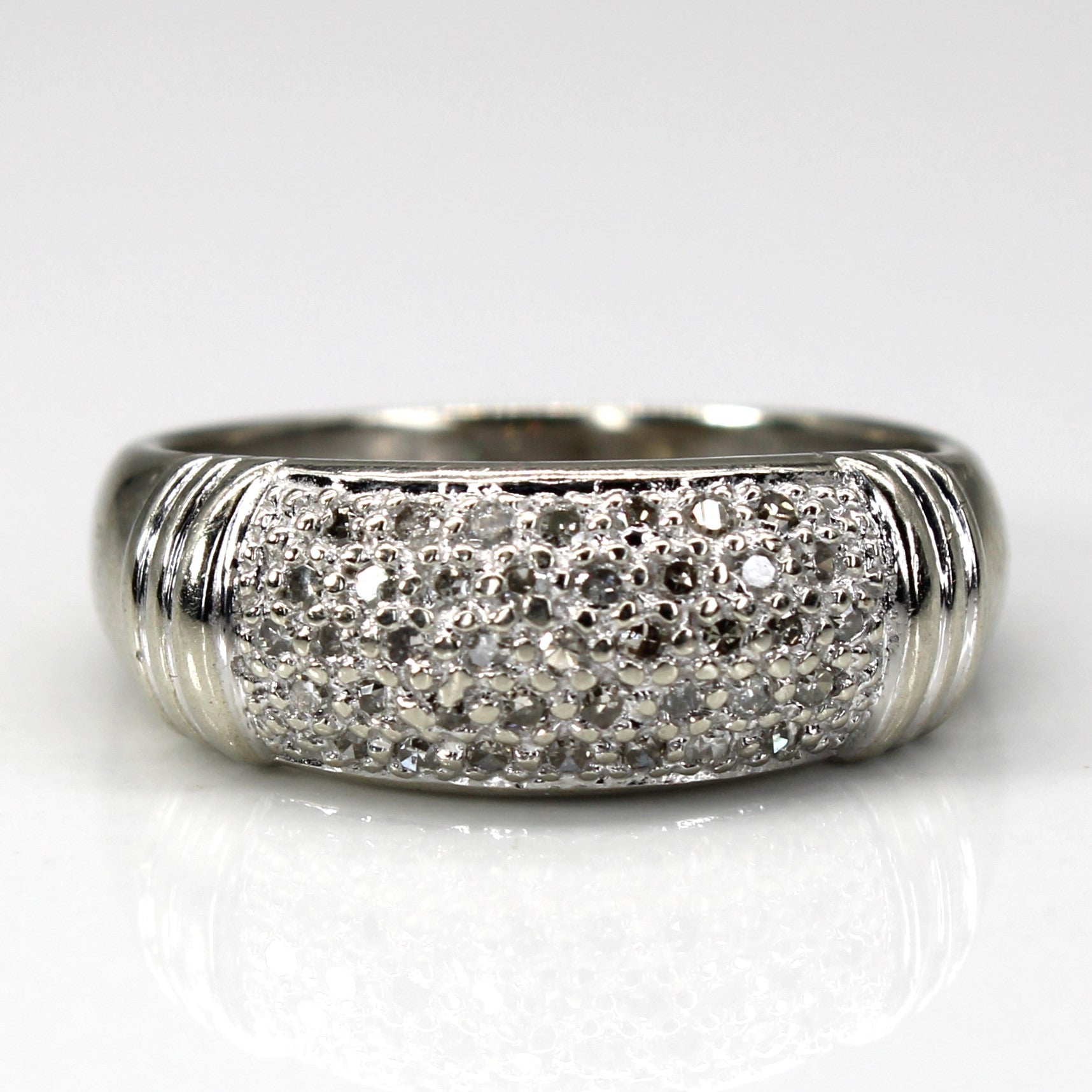 Cluster Set Diamond Ring | 0.20ctw | SZ 6.75 |