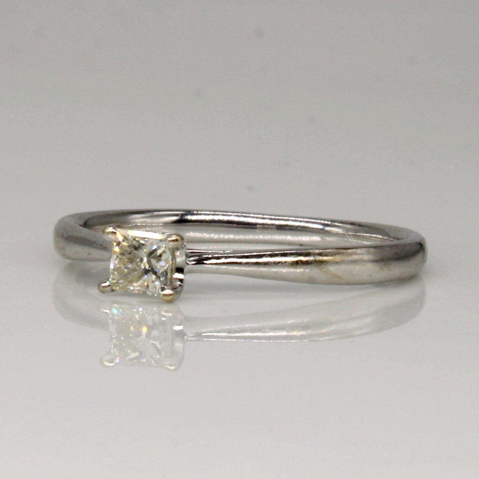 Princess Cut Diamond Solitaire Ring | 0.25ct | SZ 7 |