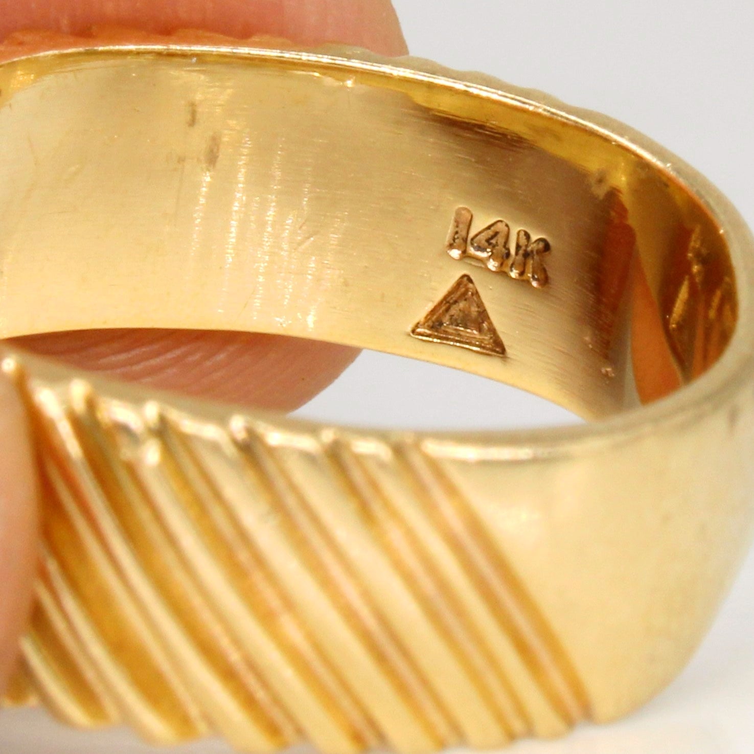 14k Yellow Gold Ring | SZ 9.25 |