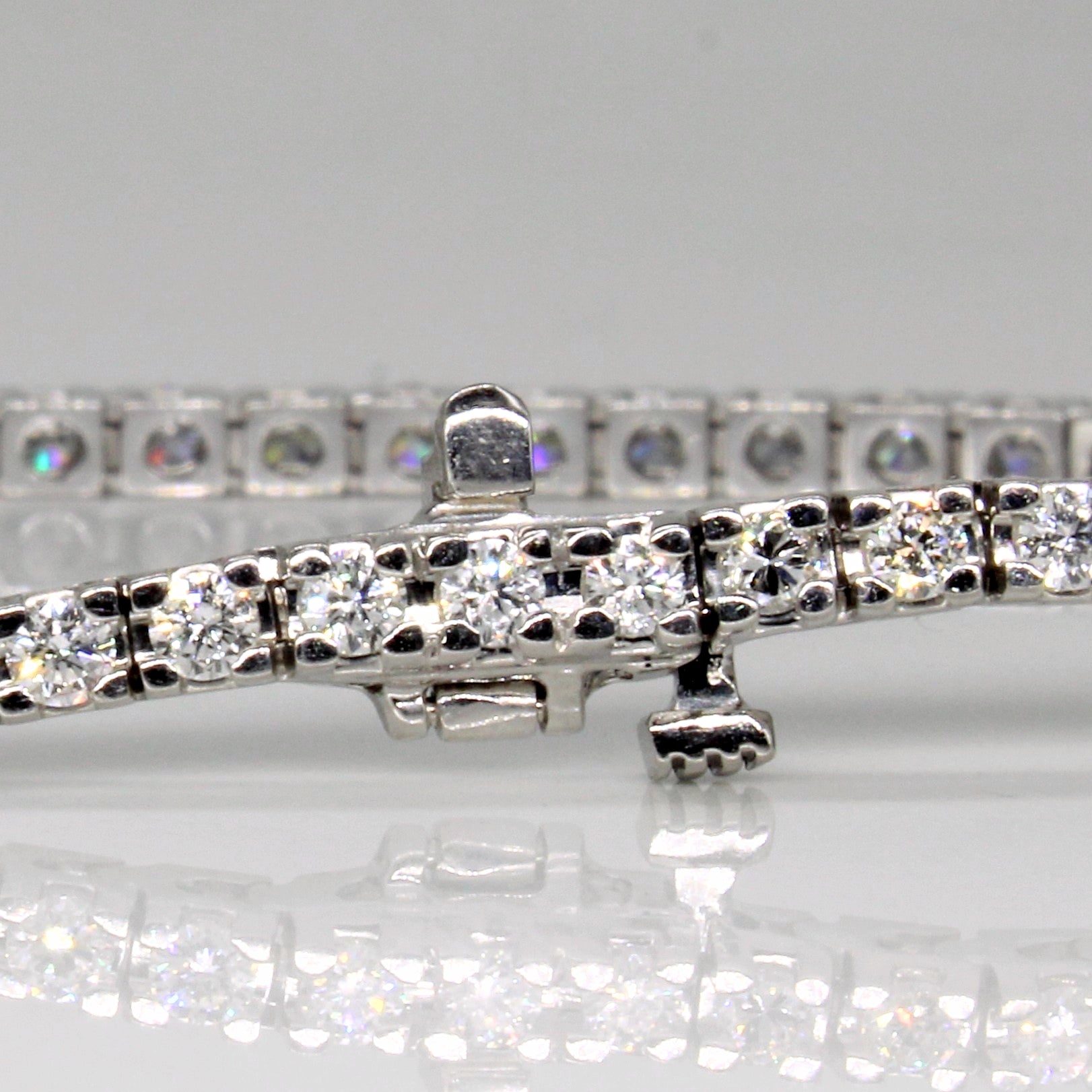 Bracelet de tennis en diamants | 2,75 ct | 17,8 cm | 