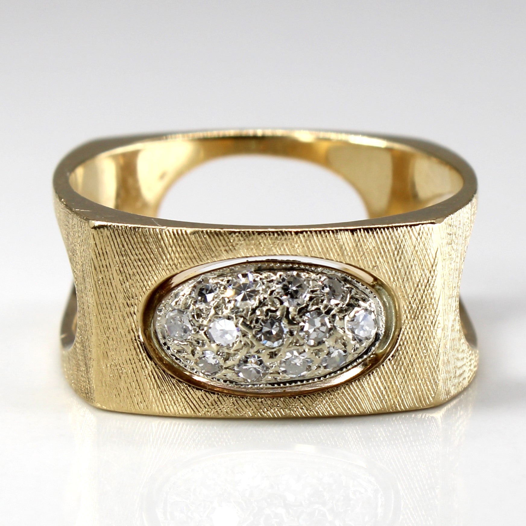 Cluster Diamond Textured Gold Ring | 0.26ctw | SZ 10.5 |