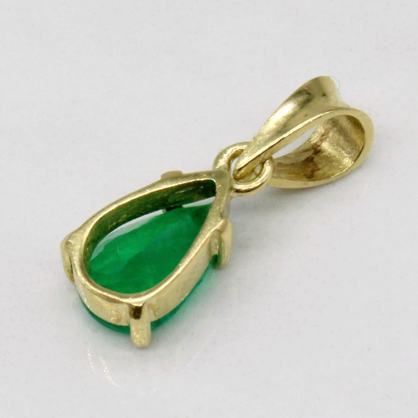Synthetic Emerald Pendant | 1.10ct | – 100 Ways