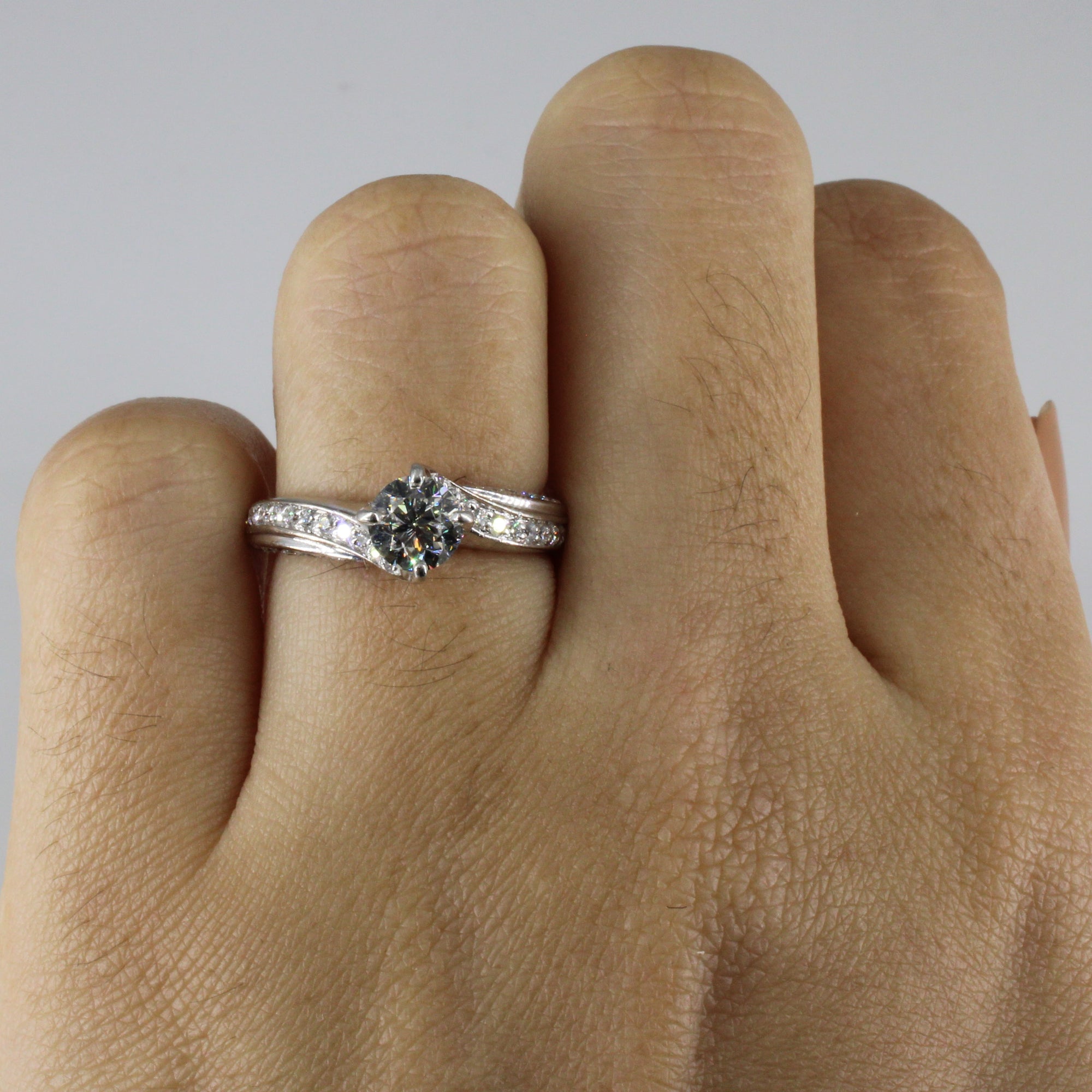 Bypass Solitaire Diamond with Accents Engagement Ring | 0.88ctw | SZ 4.5 |