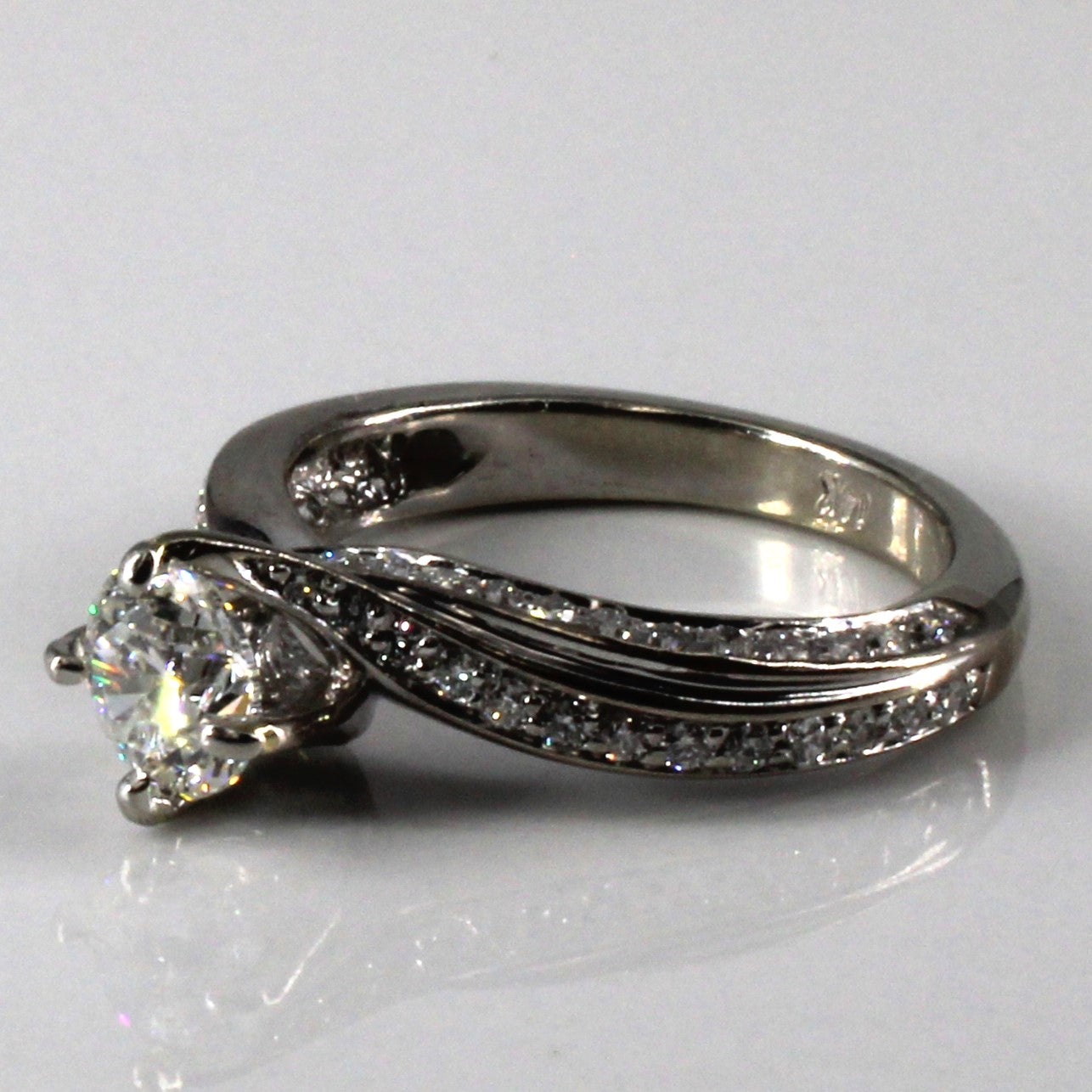 Bague de fiançailles solitaire diamant avec accents | 0,88 ct | Taille 4,5 | 