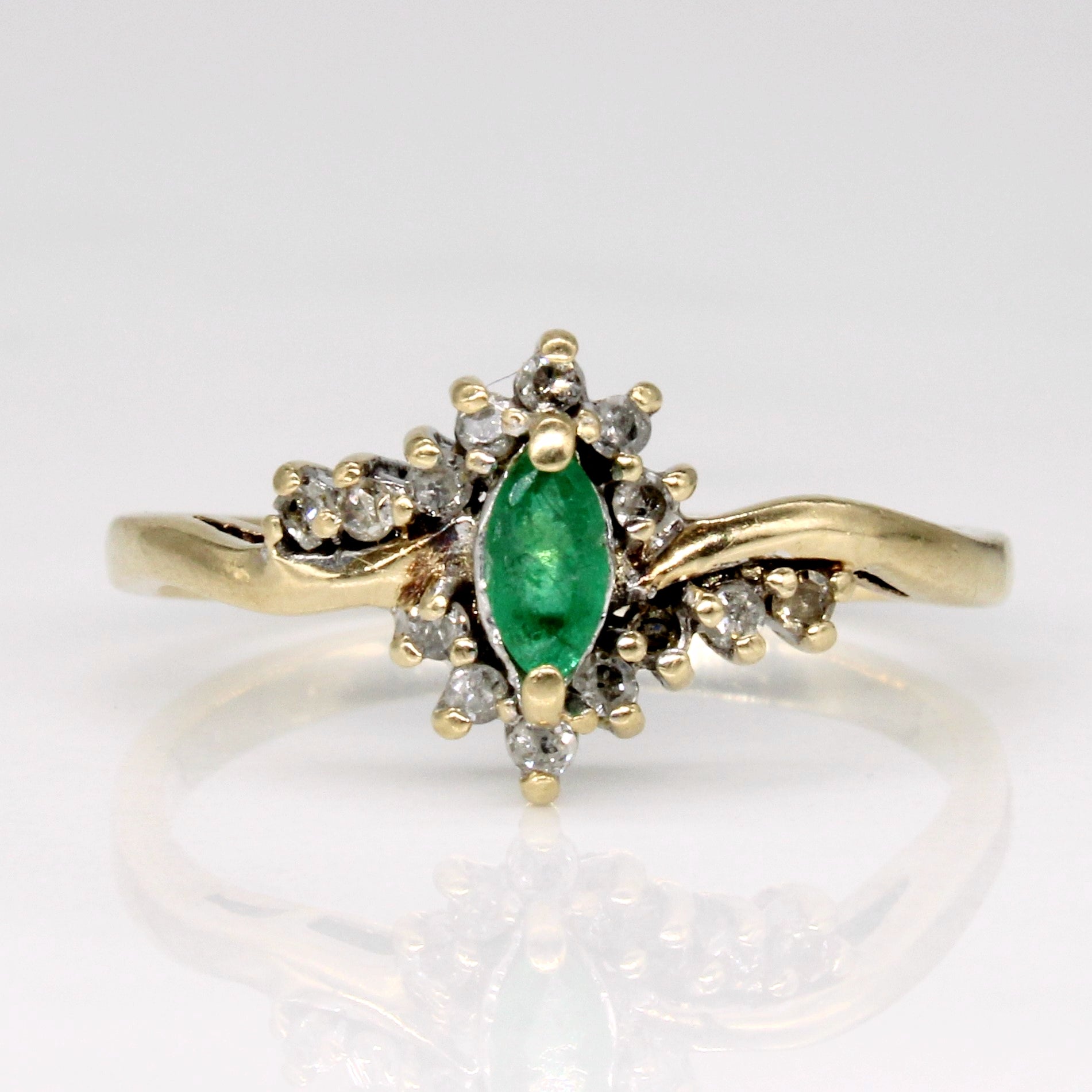 Emerald & Diamond Ring | 0.11ct, 0.07ctw | SZ 7.75 | – 100 Ways