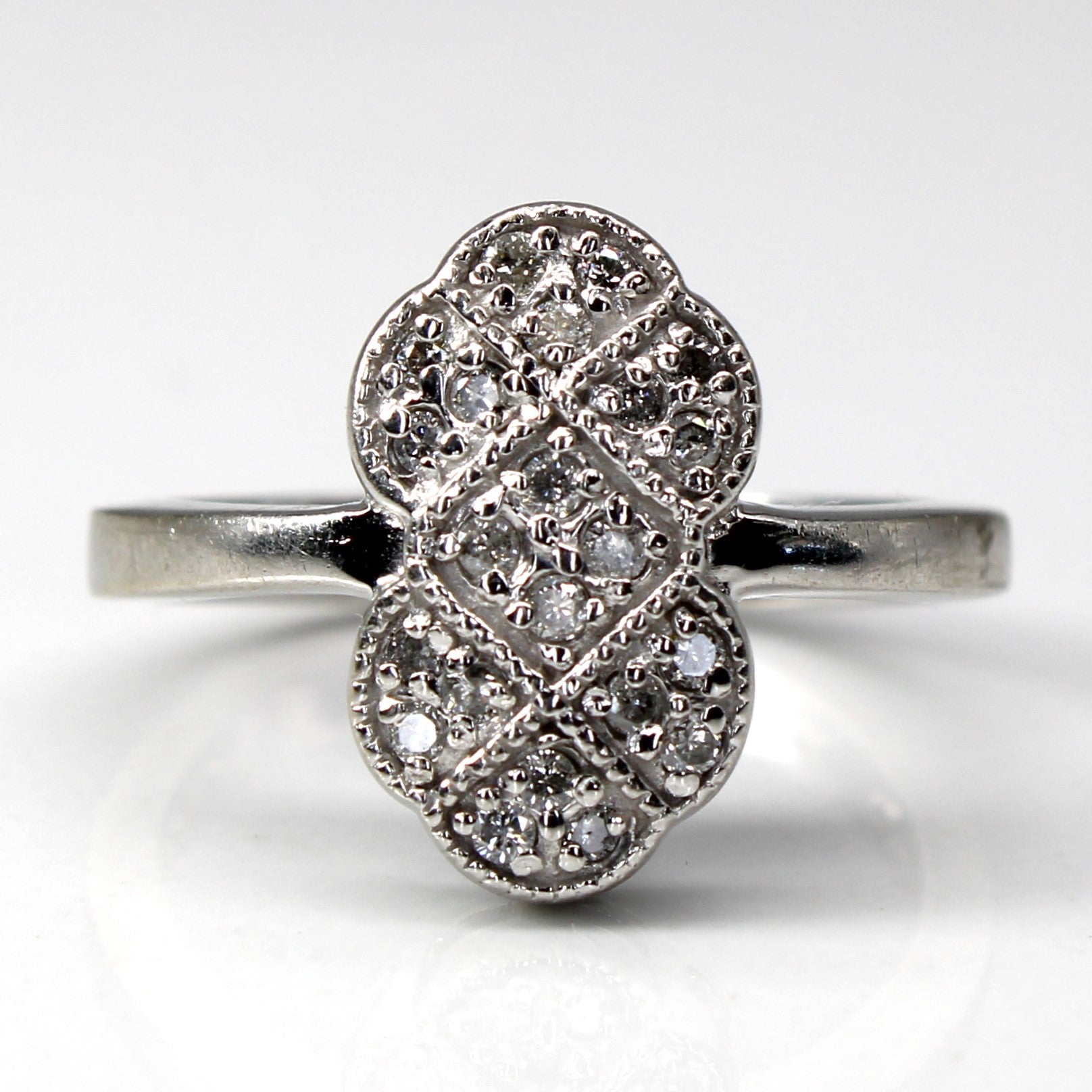 Cluster Set Diamond Ring | 0.22ctw | SZ 6.5 |