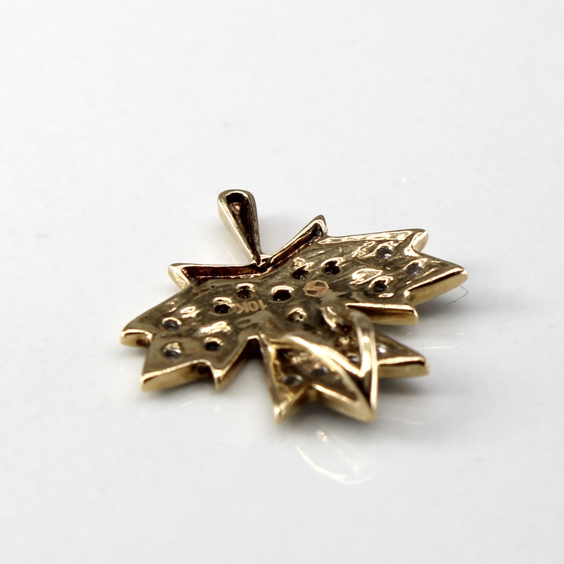 Diamond Maple Leaf Design Gold Pendant | 0.18ctw |