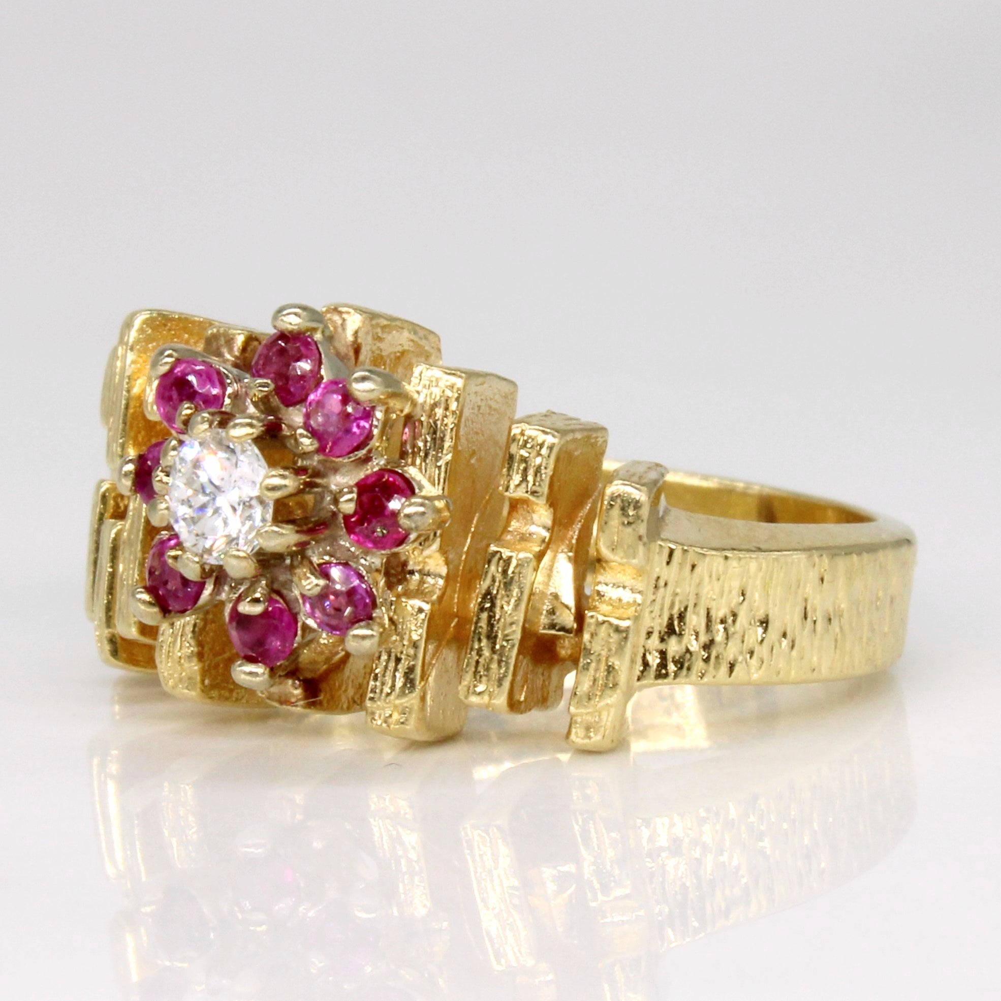 Ruby & Diamond Cocktail Ring | 0.24ctw, 0.13ct | SZ 4.75 |