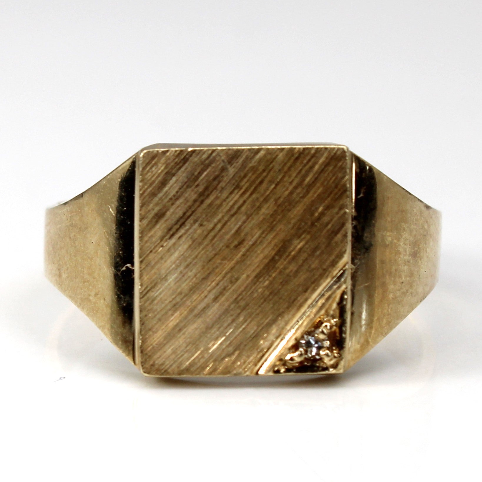 Diamond Signet Ring | 0.02ct | SZ 9 |