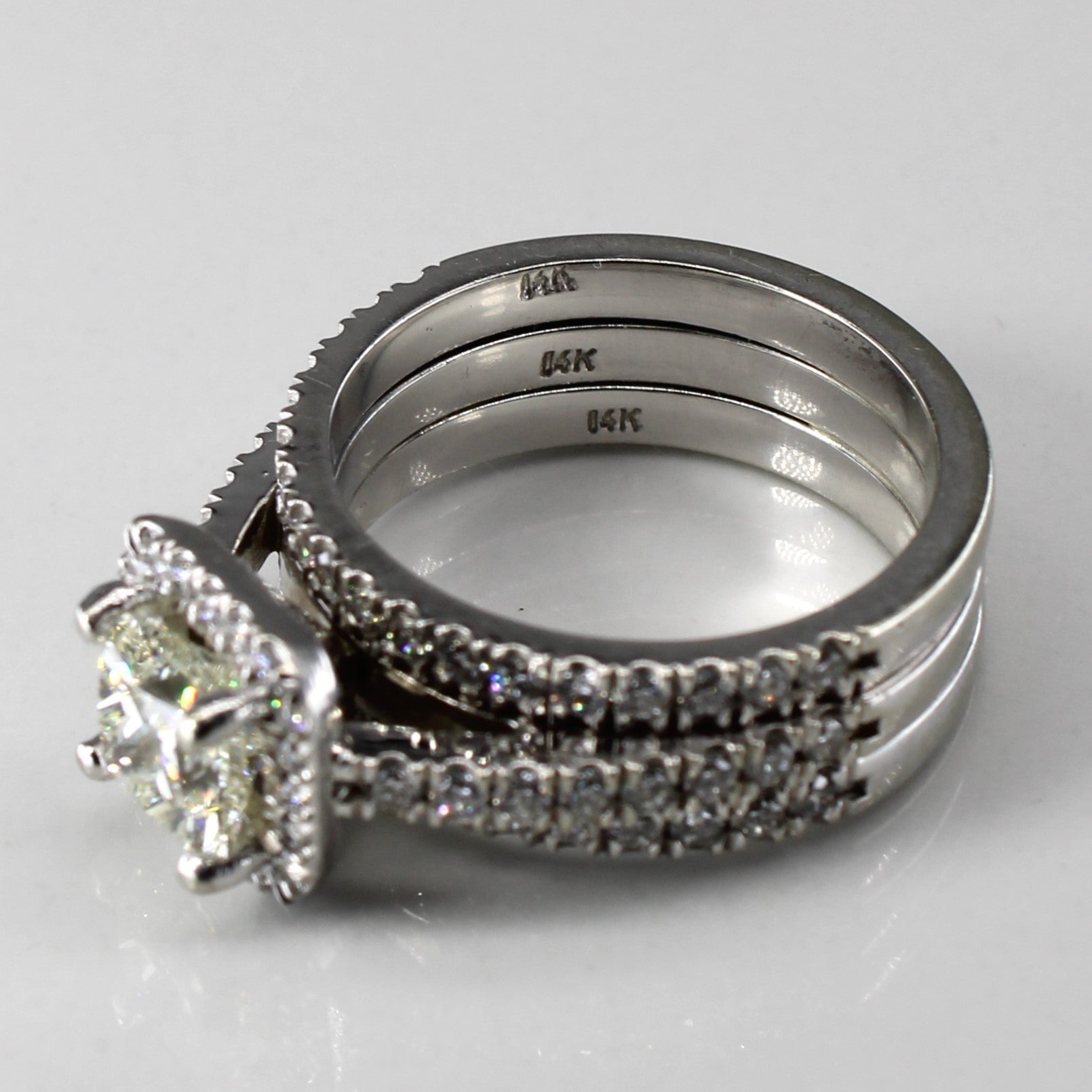 Bague de fiançailles en or 14 carats sertie d'un diamant princesse style halo | 1,91 ct VS2 K | Taille 5,75 | 