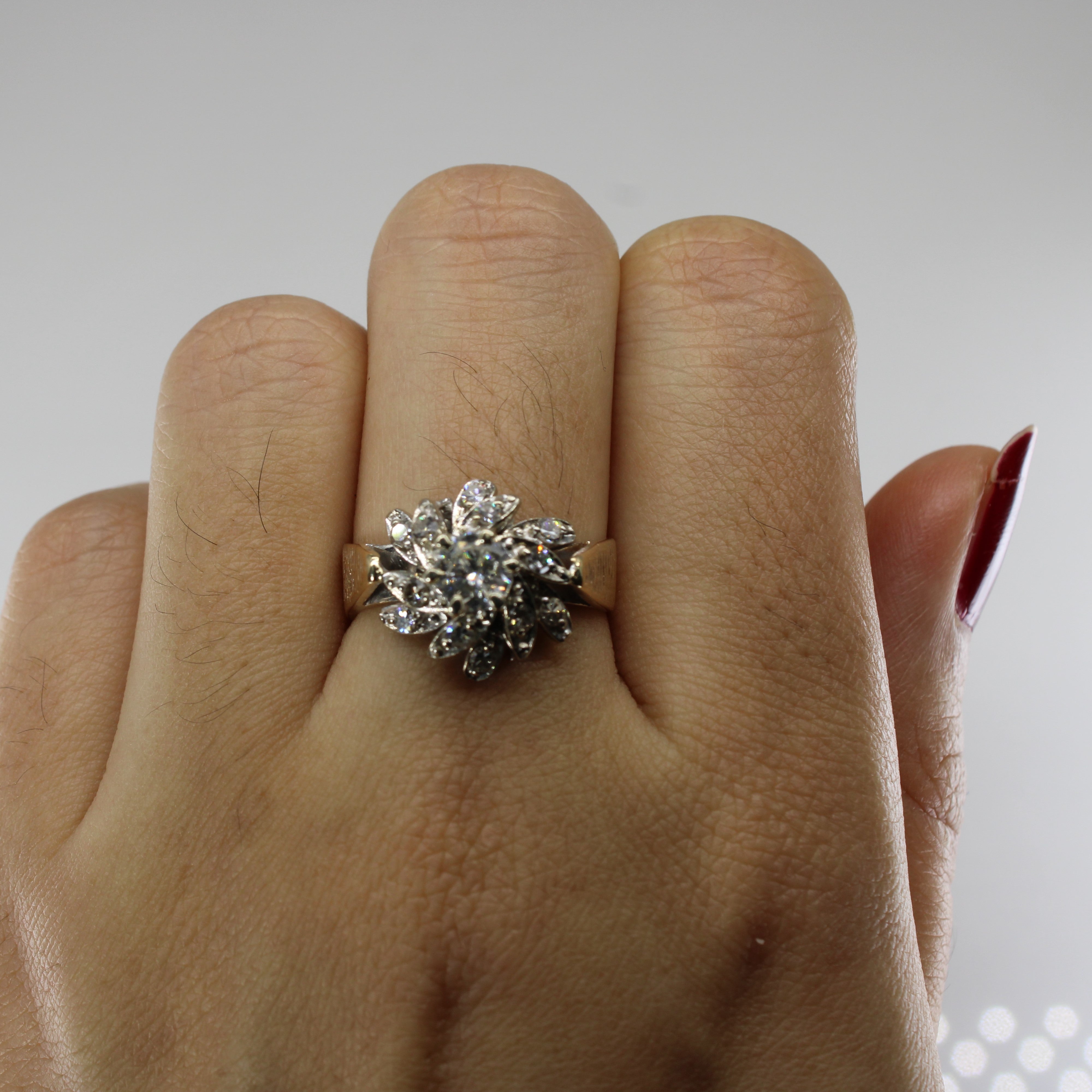 Cluster Diamond Cocktail Ring | 0.80ctw | SZ 7.5 |