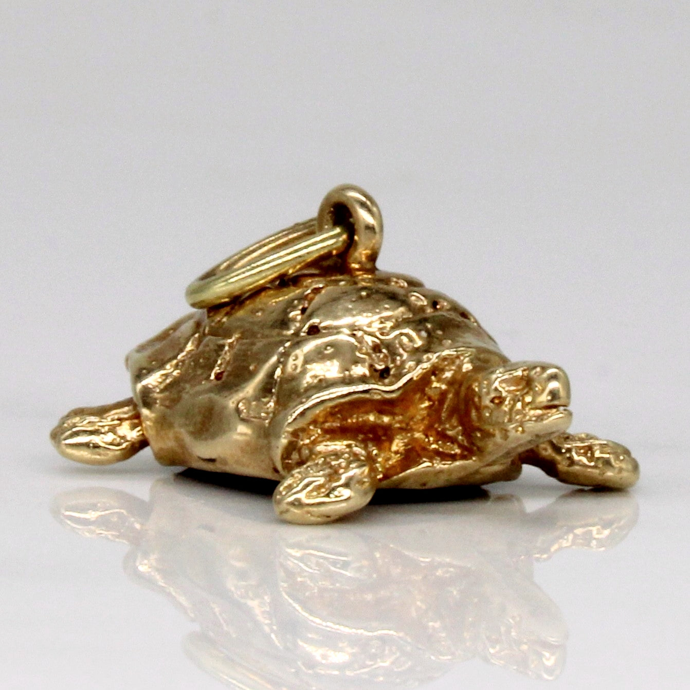 10k Yellow Gold Turtle Pendant