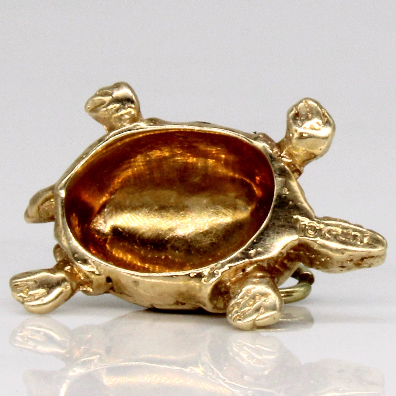 10k Yellow Gold Turtle Pendant