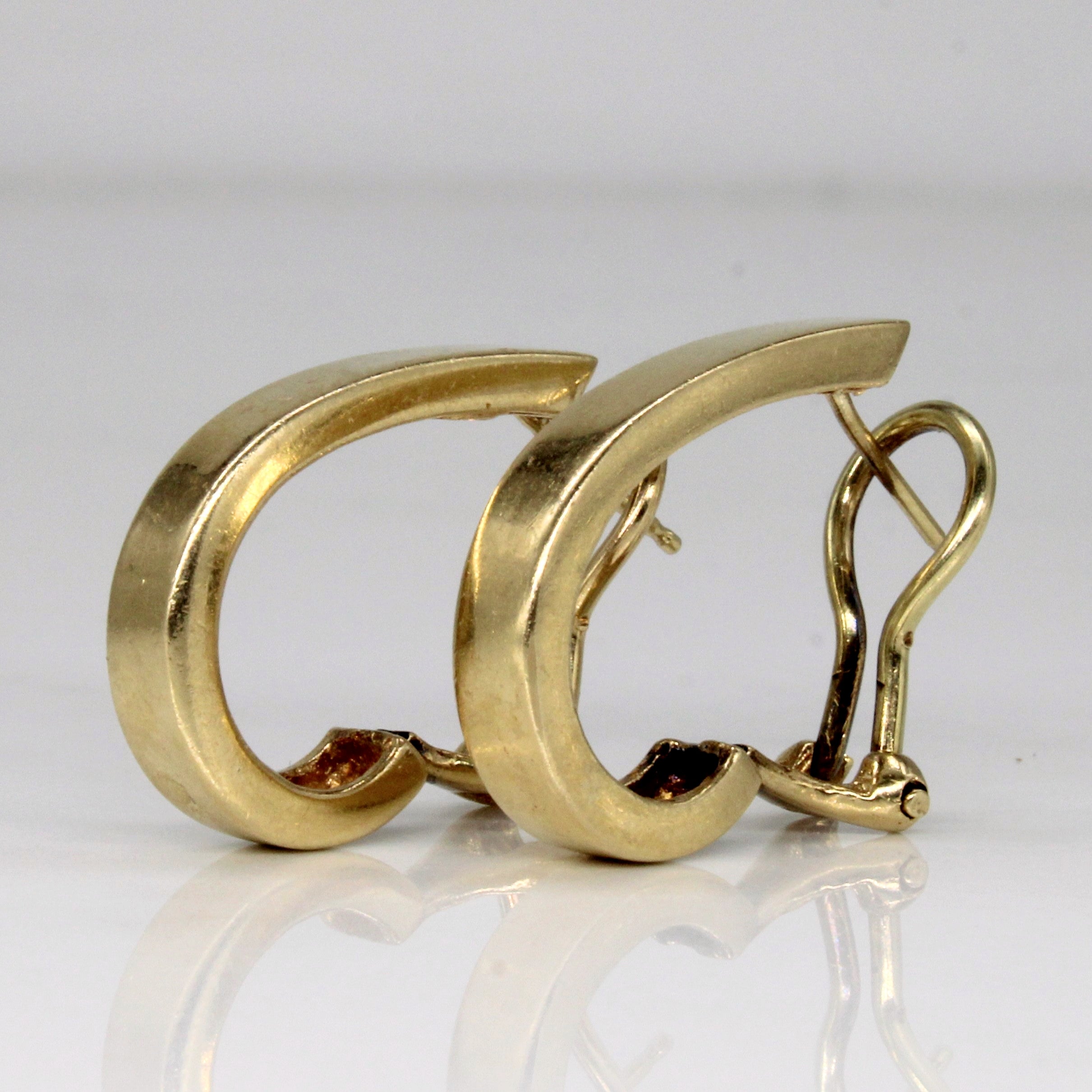 Boucles d'oreilles créoles en or jaune 10 carats 