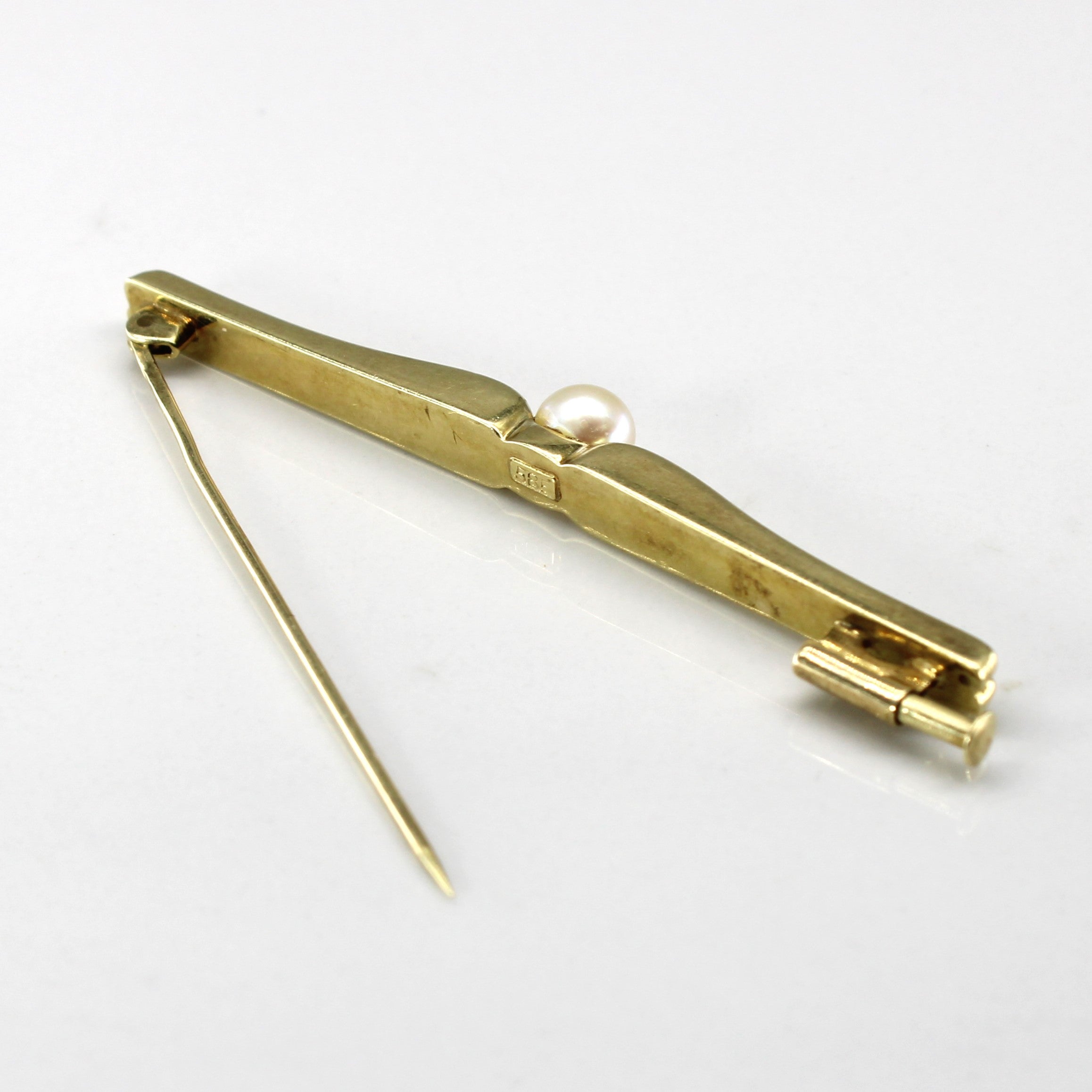 Pearl Gold Brooch