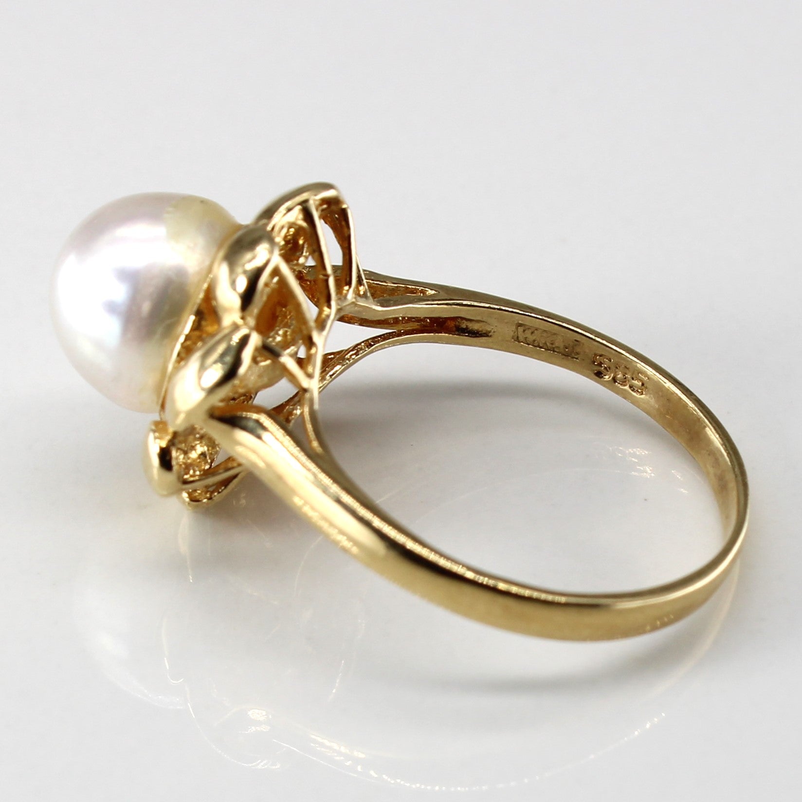 Pearl Gold Ring | SZ 6 |