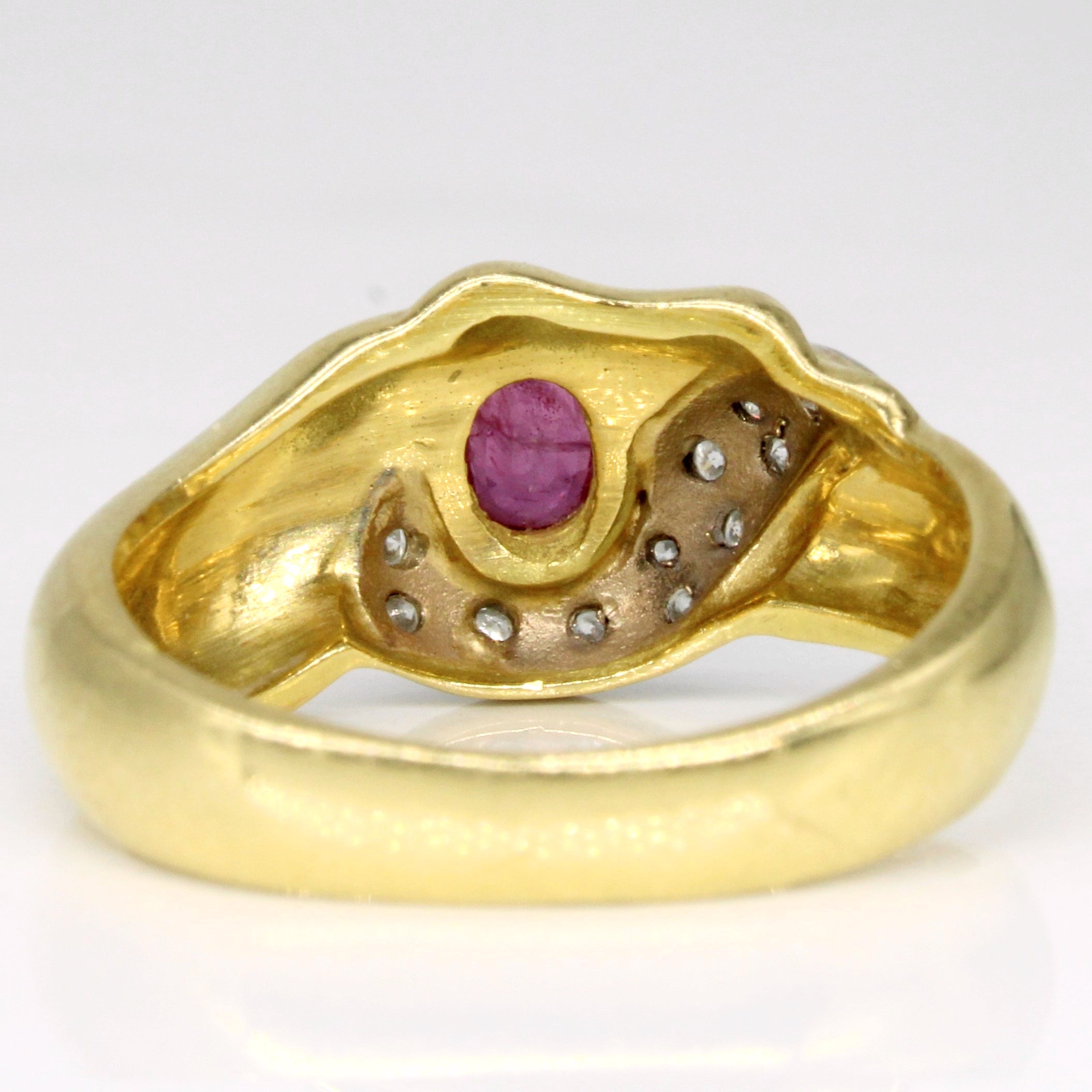 Ruby & Diamond Ring | 0.42ct, 0.11ctw | SZ 7.75 |