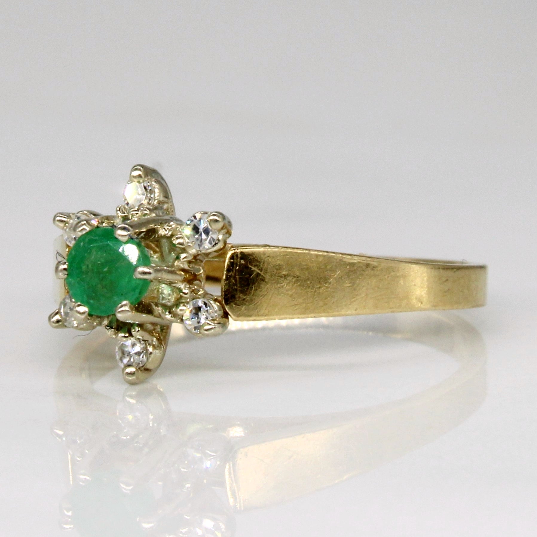Emerald & Diamond Ring | 0.16ct, 0.06ctw | SZ 5.75 |