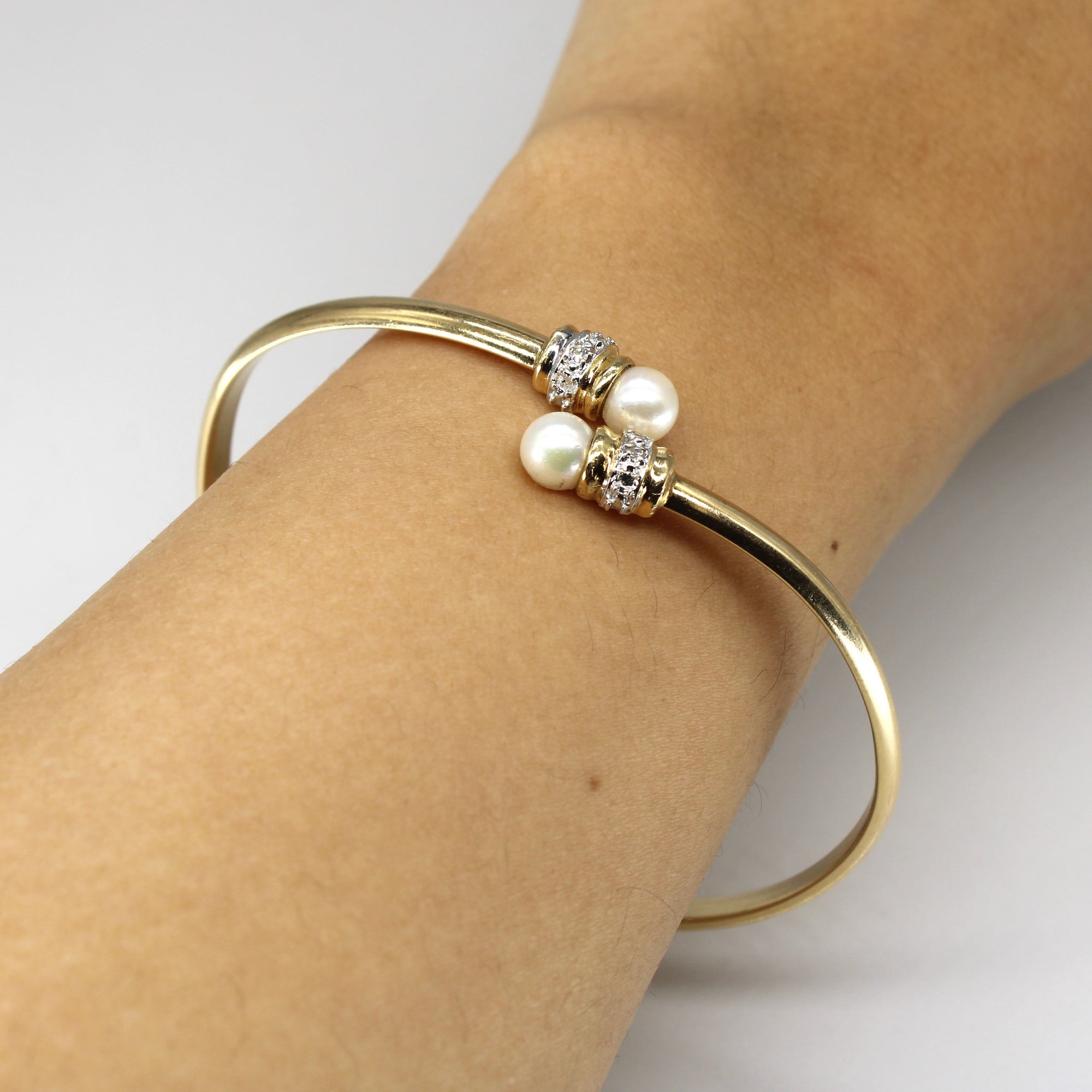 Pearl & Diamond Gold Bangle | 0.04ctw | 8