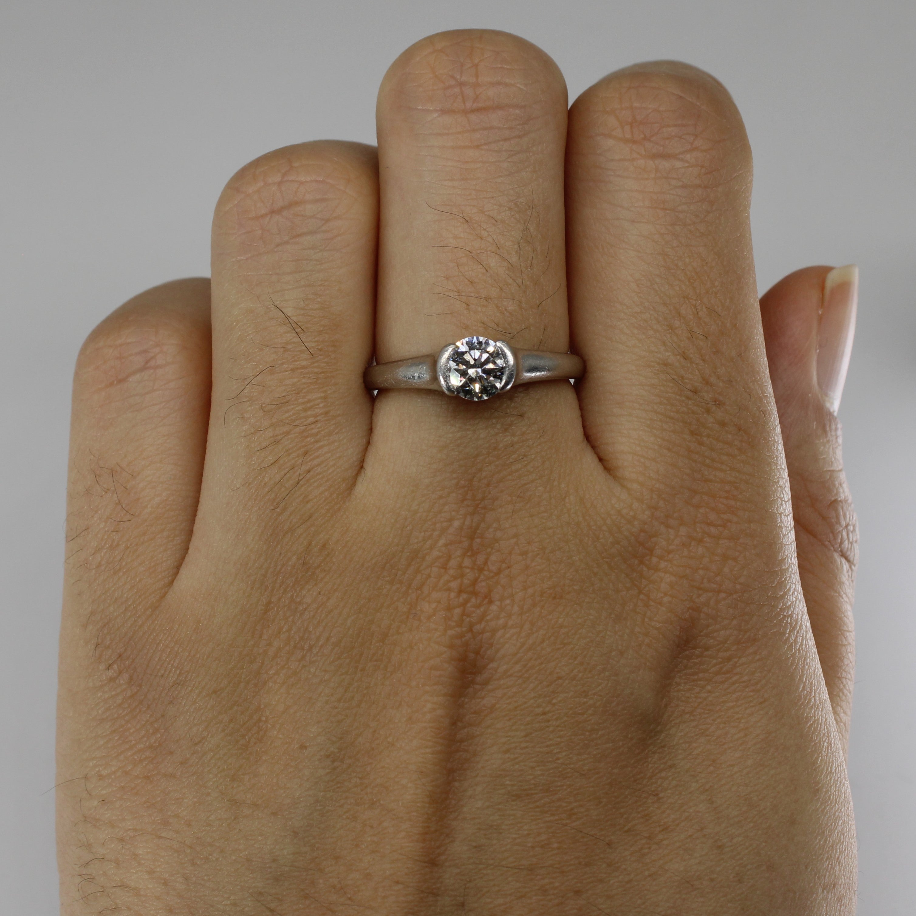 Semi Bezel Solitaire Diamond Engagement Ring | 0.70ct VS2 E | SZ 7.25 |