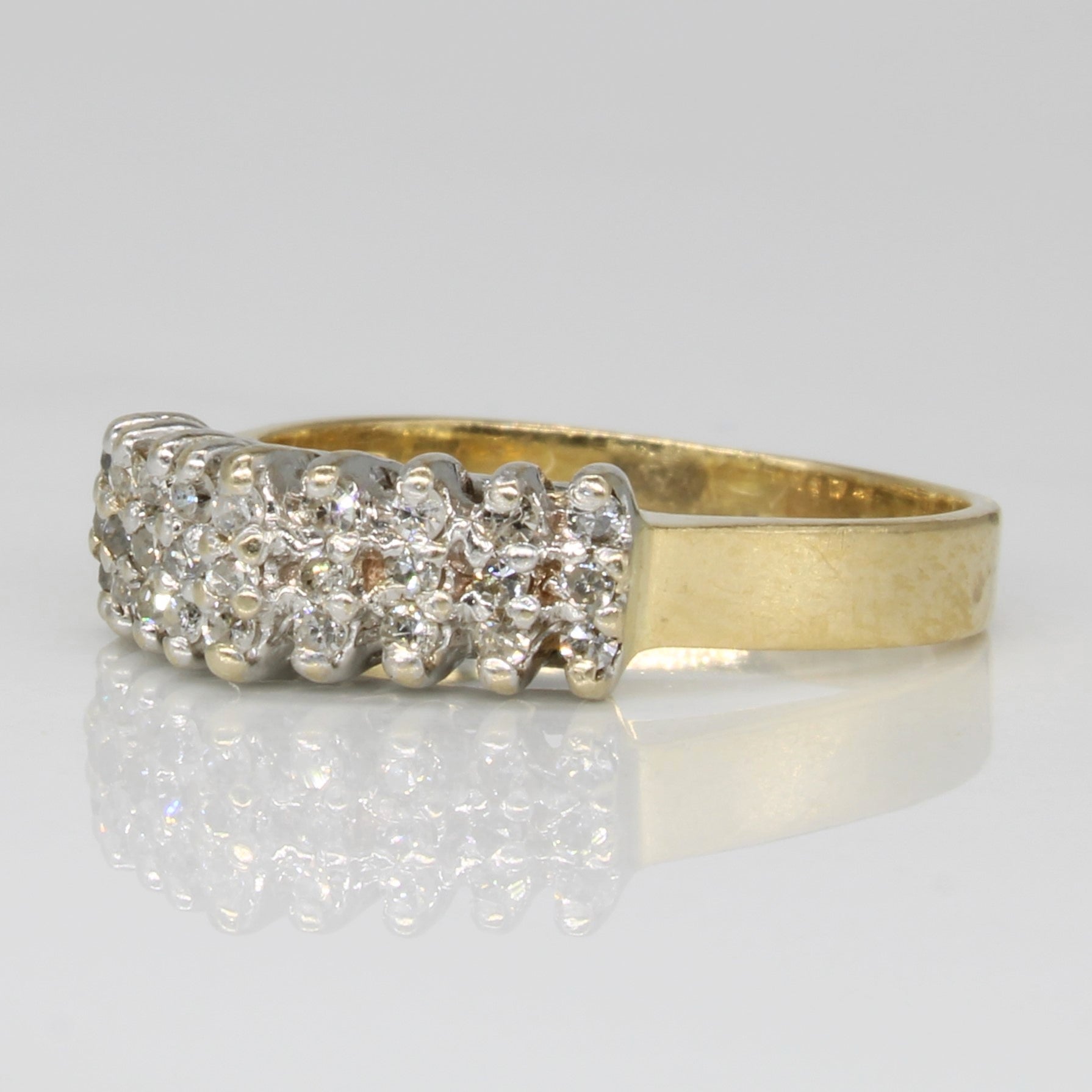 Cluster Set Diamond Ring | 0.14ctw | SZ 6.75 |