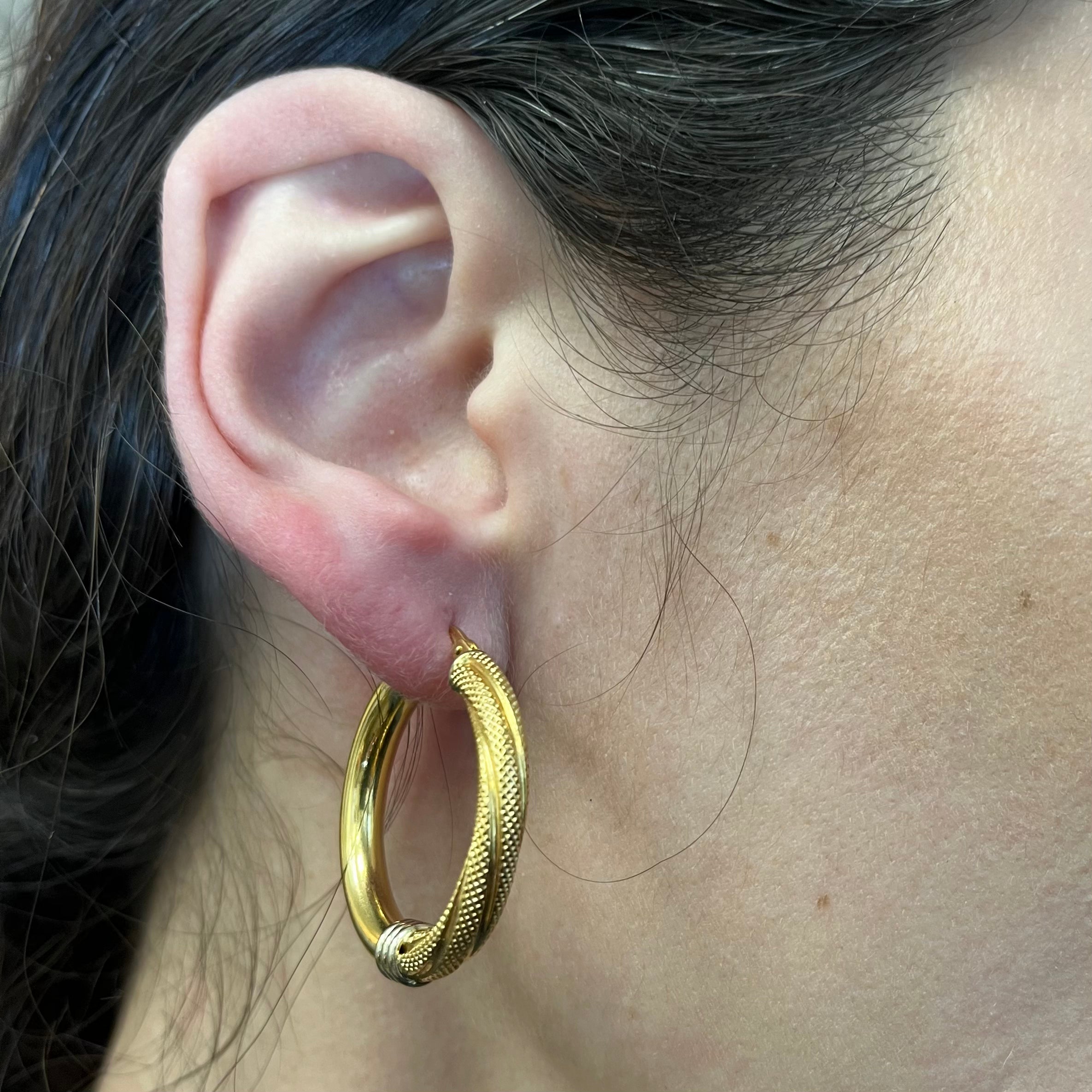 18k Yellow Gold Hoop Earrings