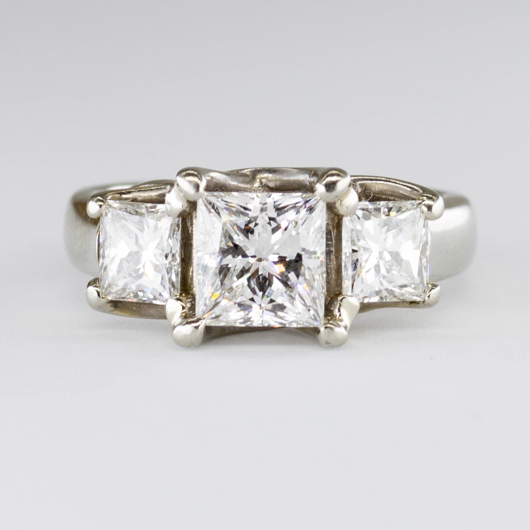 Three Stone Princess Diamond Engagement Ring | 1.81ctw | VS SZ 3.75 |