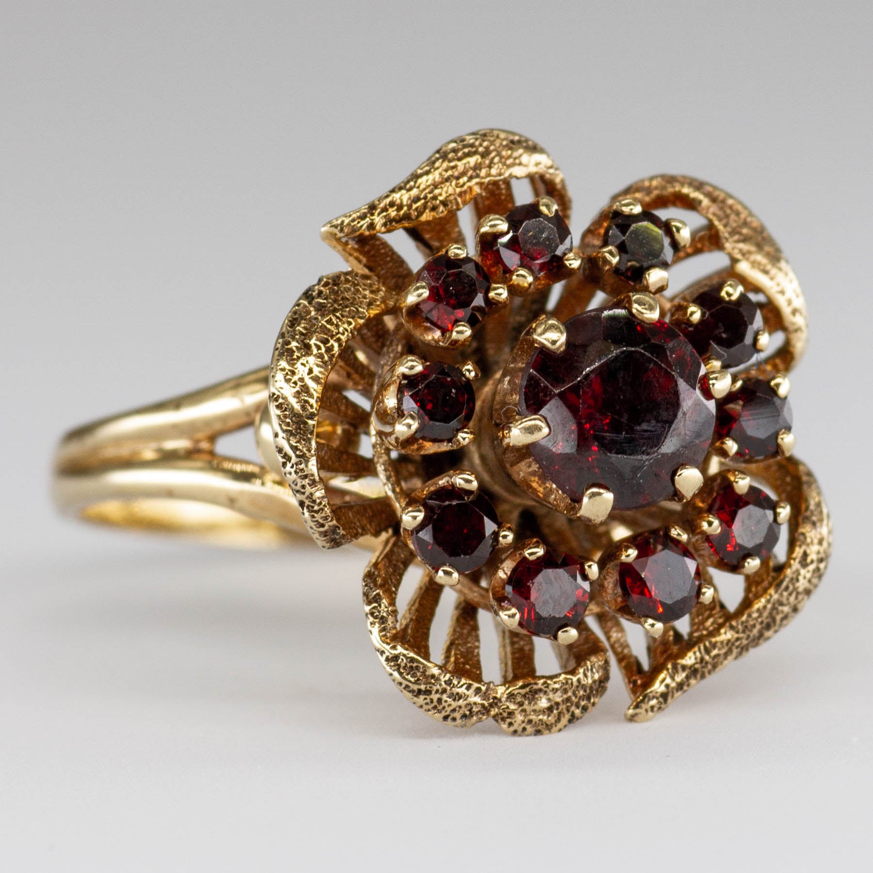Garnet Cluster 10K Gold Ring | 1.3 ctw | SZ 8.75 |