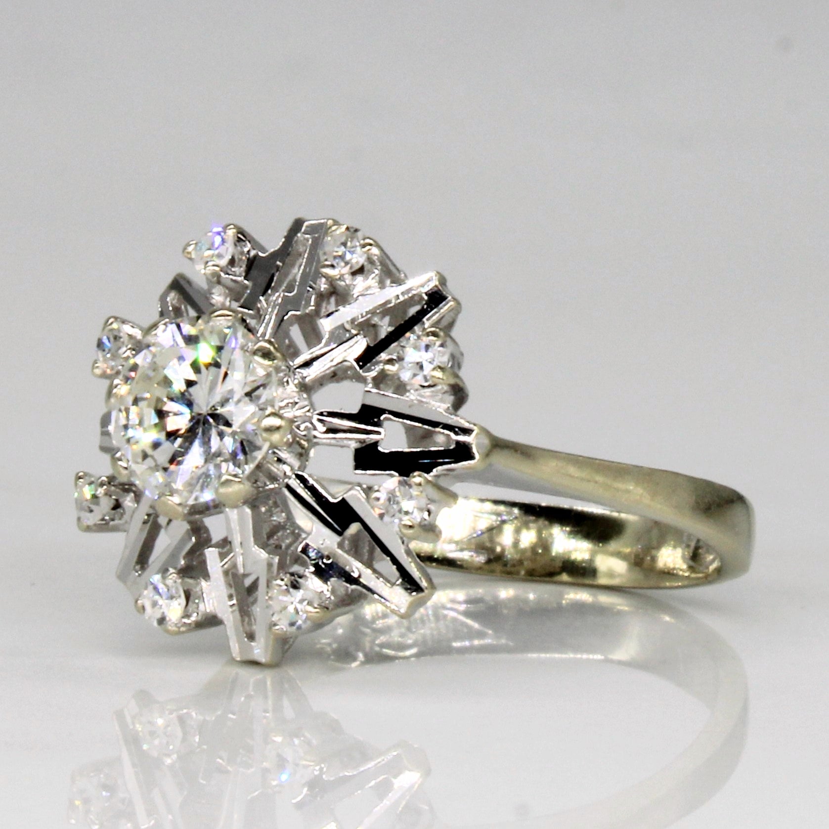 Diamond Star Design Engagement Ring | 0.75ctw | SZ 4.5 |