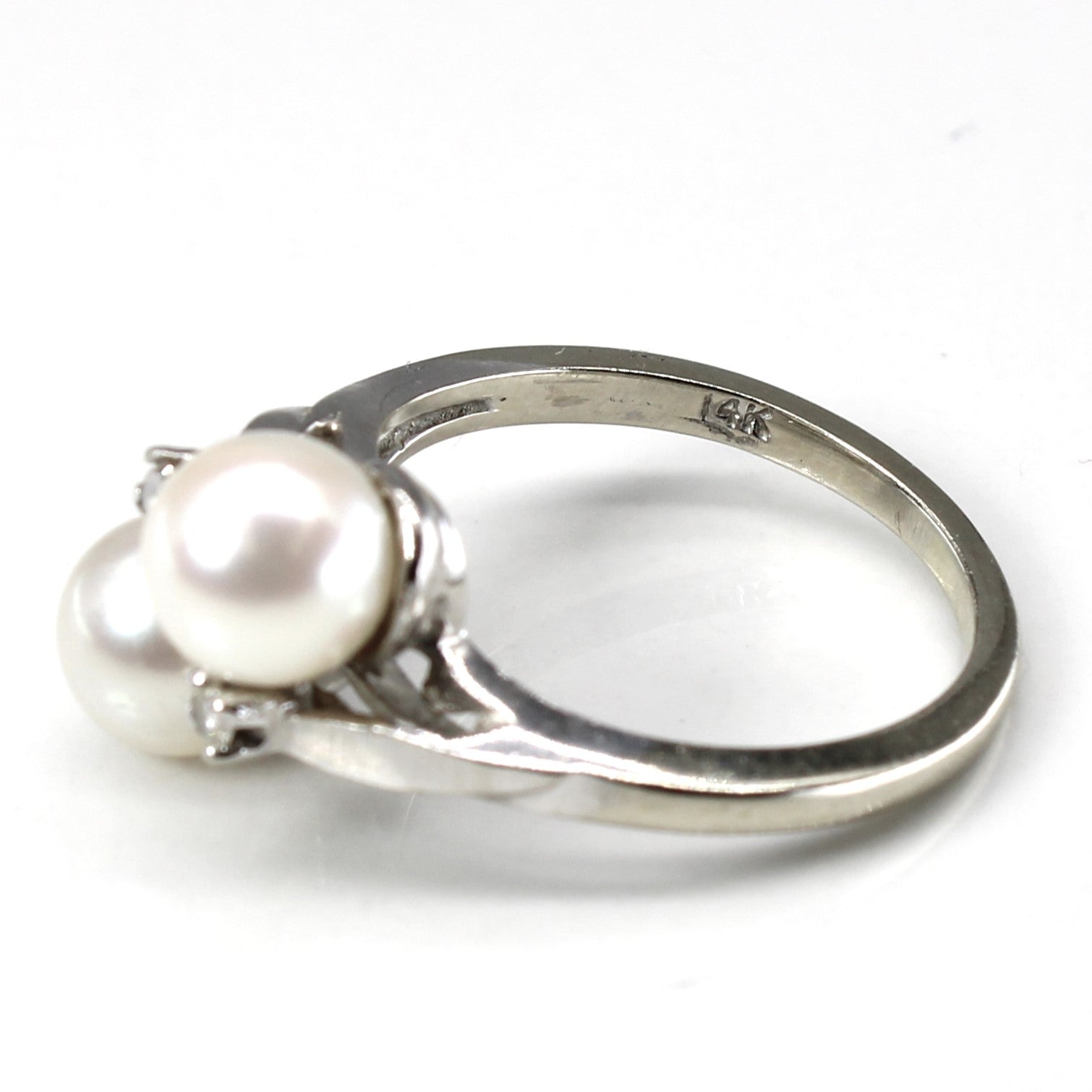 Bypass Pearl & Diamond Ring | 0.04ctw | SZ 4.75 |