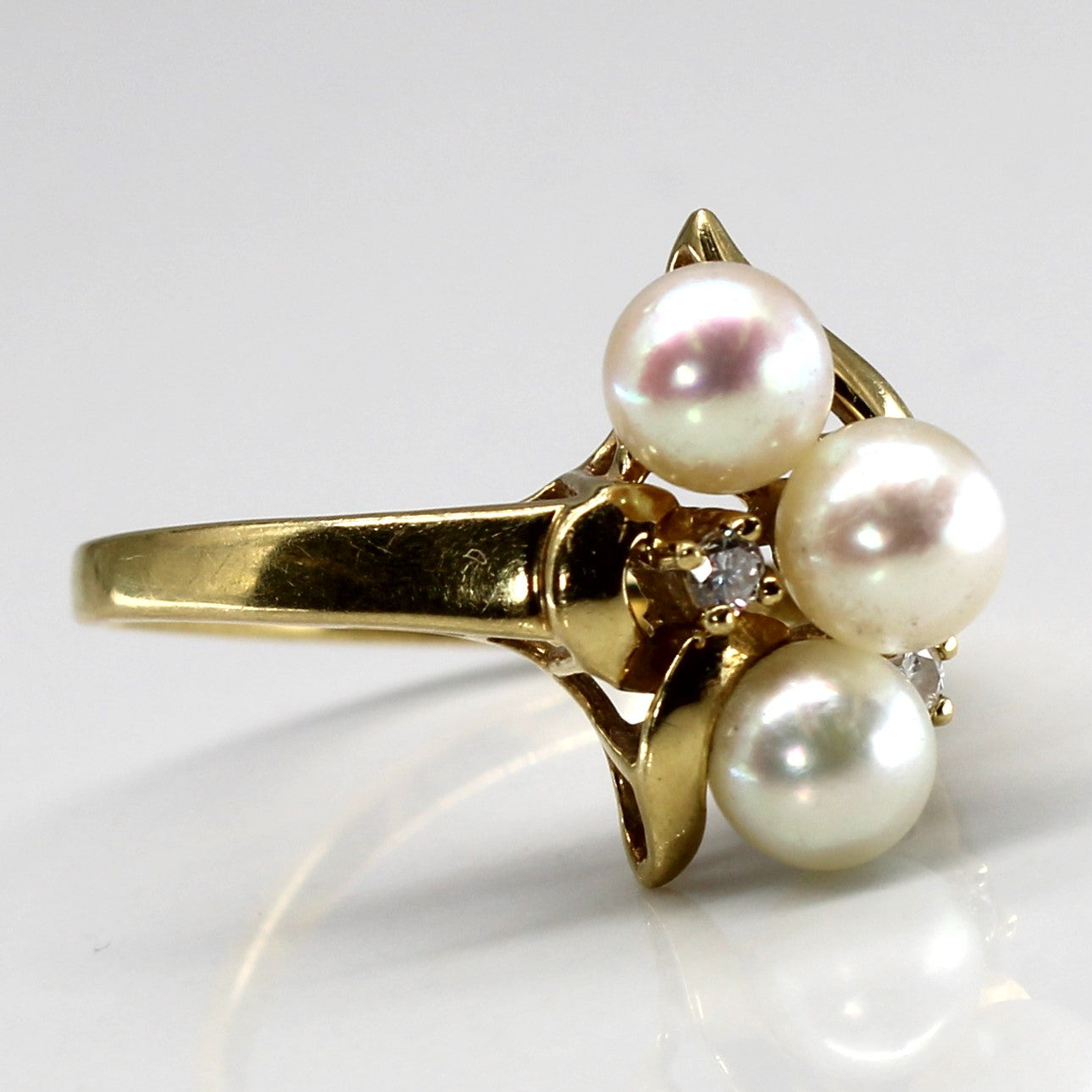 Bypass Pearl & Diamond Ring | 0.04ctw | SZ 6 |