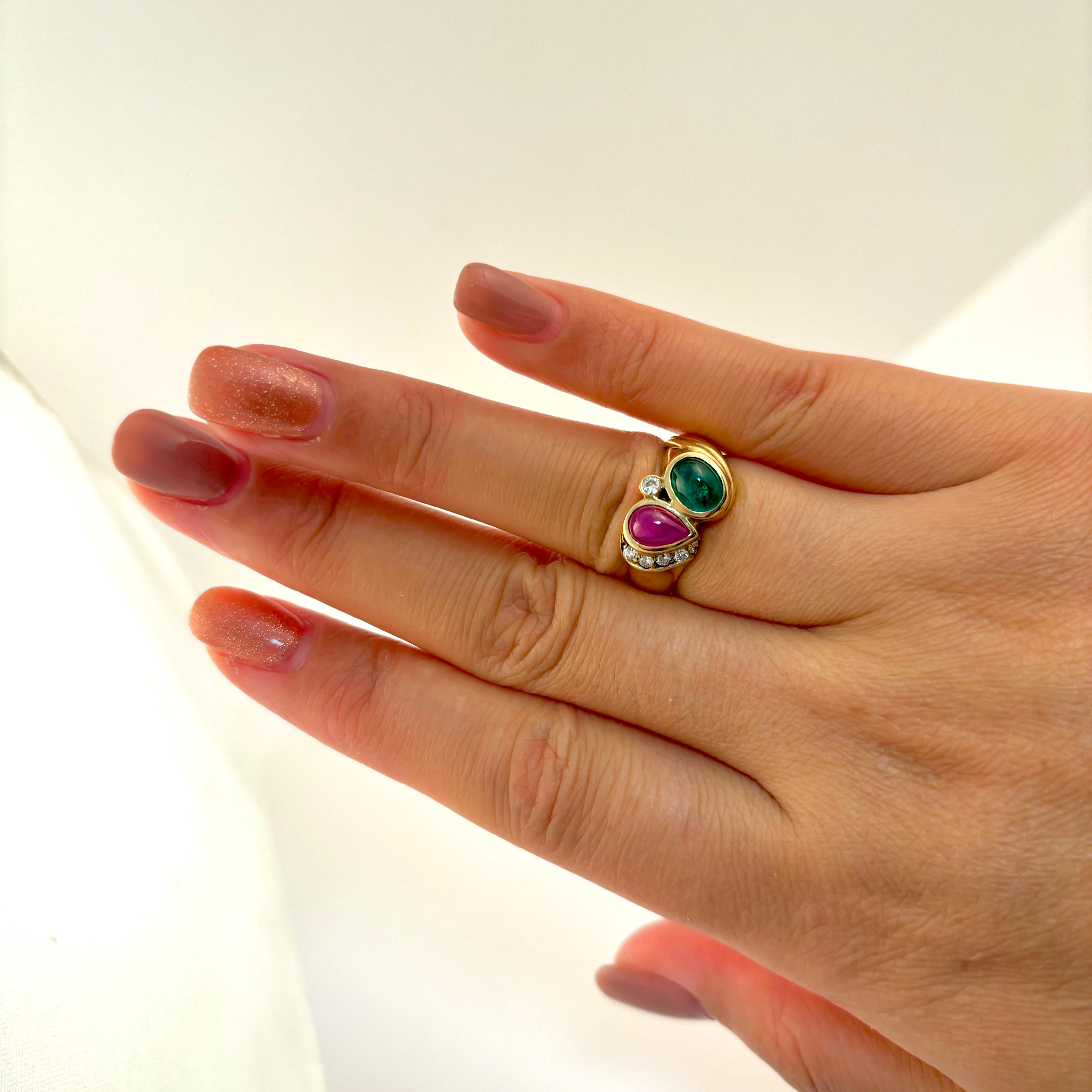 14k Emerald, Ruby Cabochon with Diamond Ring| 0.95ct, 1.05ct, 0.15ctw | SZ 5.75