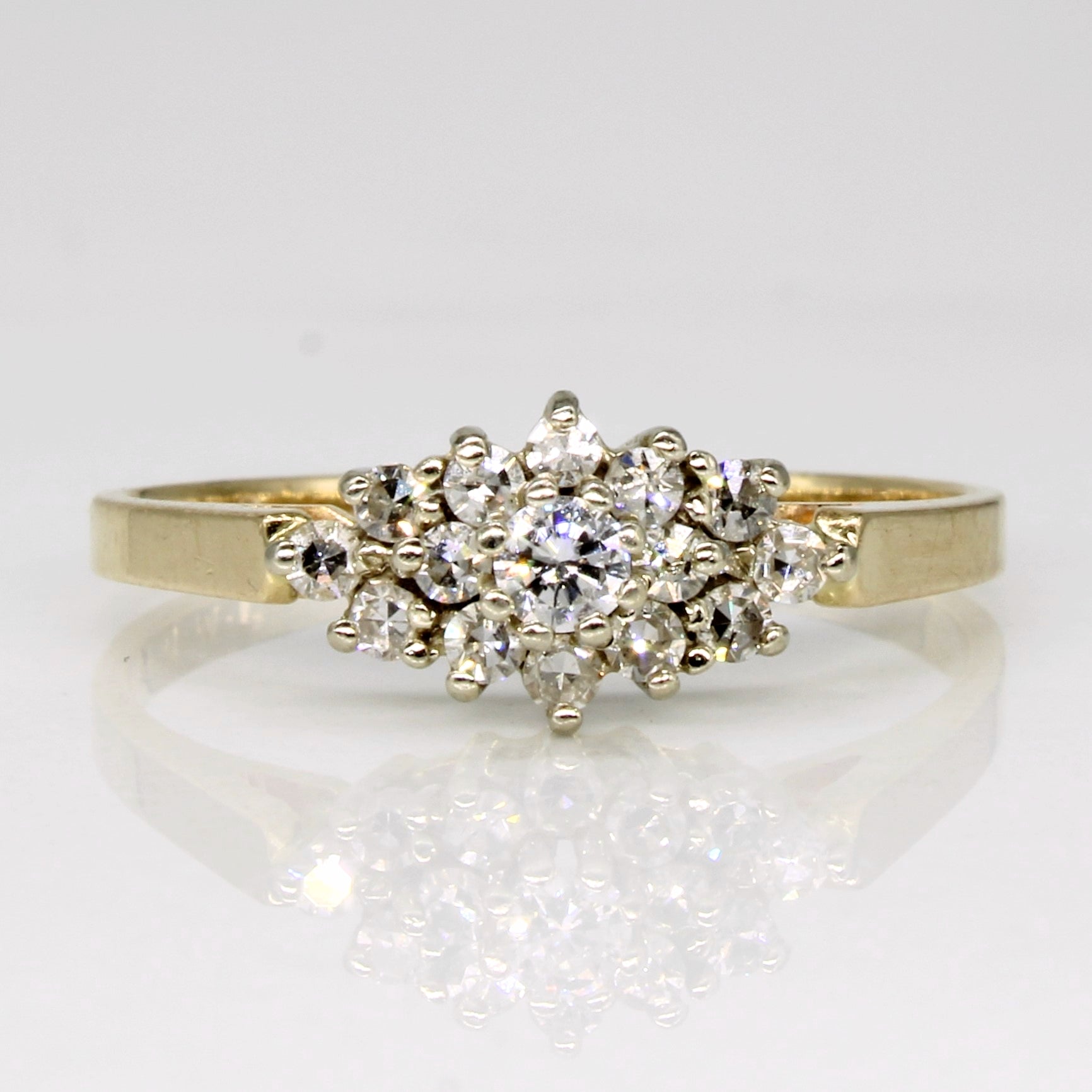 Diamond Cluster Ring | 0.28ctw | SZ 6.5 |
