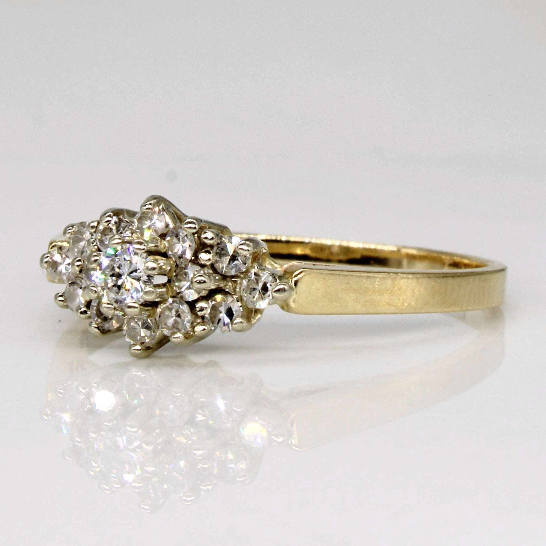 Diamond Cluster Ring | 0.28ctw | SZ 6.5 |