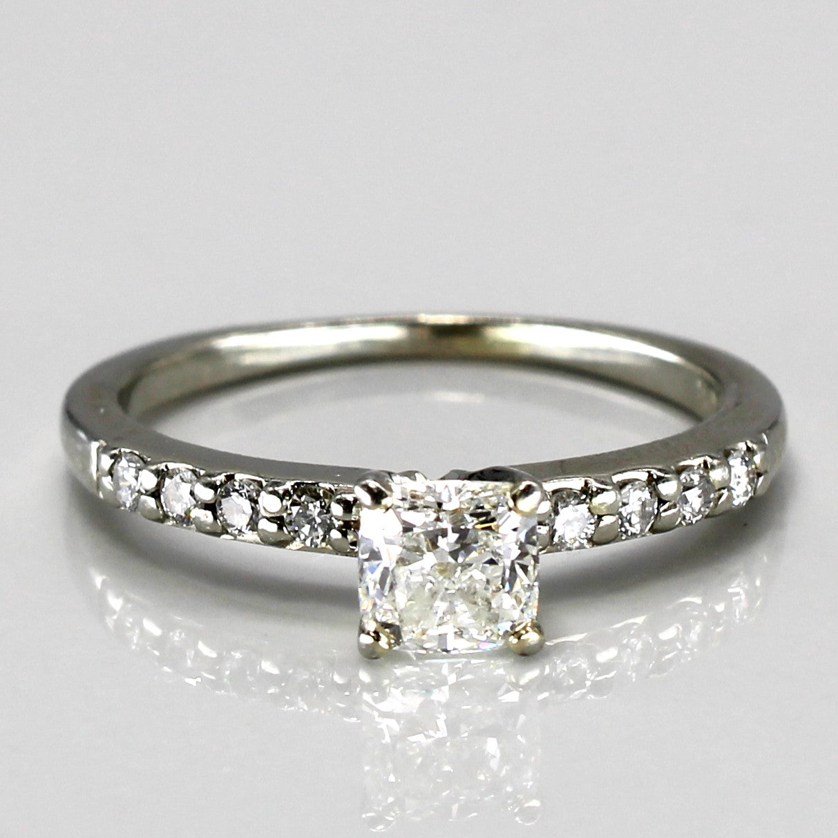 Cushion Diamond with Accents Ring | 0.87ctw SI1 H | SZ 8 |