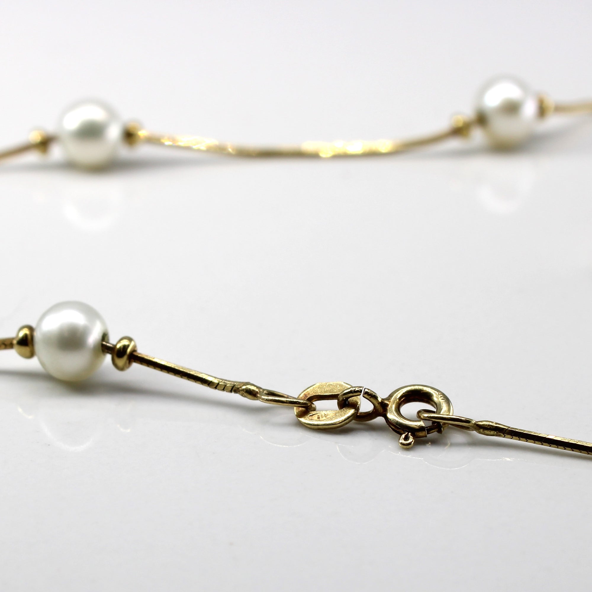 Pearl Gold Chain | 16