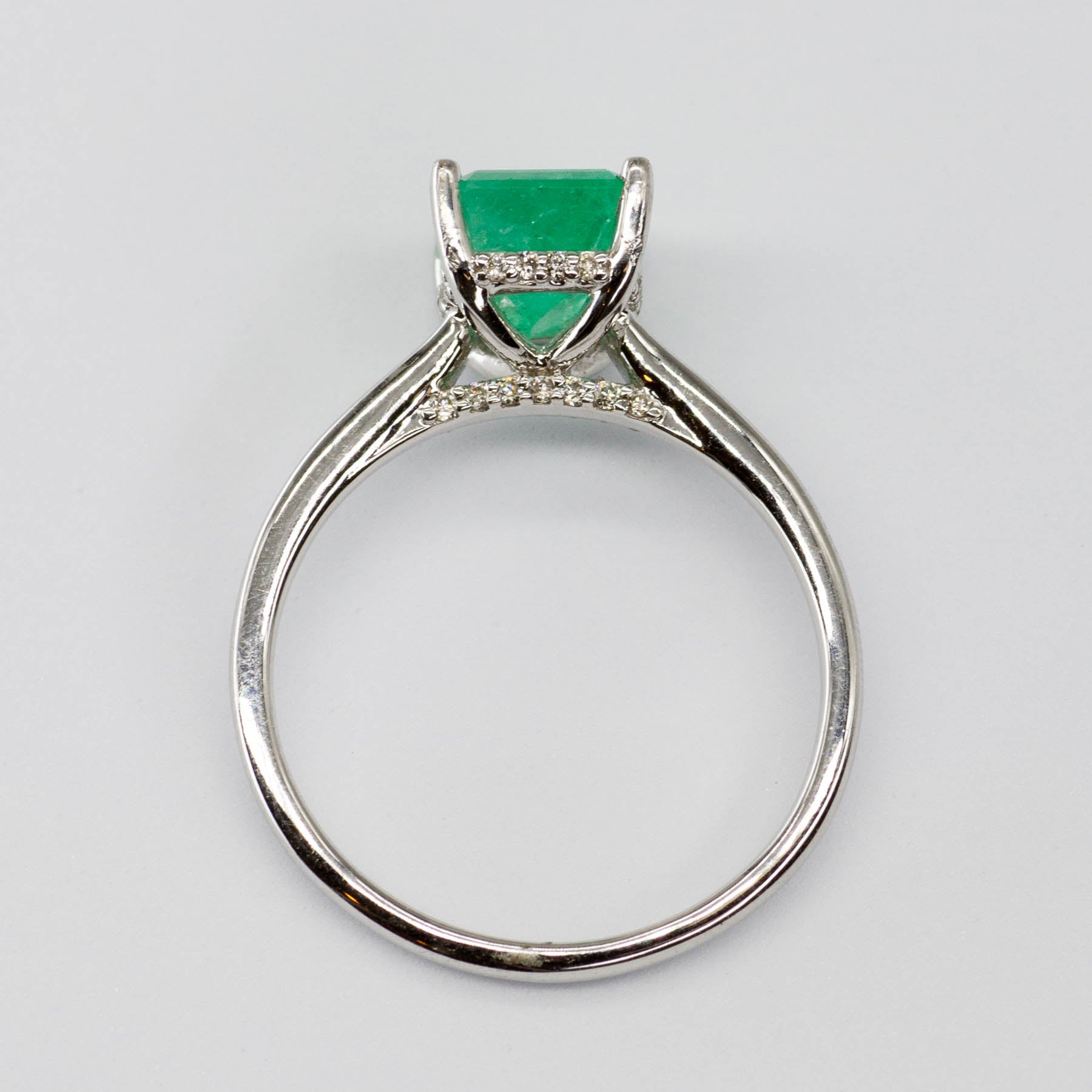 Emerald & Diamond Ring | 1.54ct, 0.10ctw | SZ 6.5 |