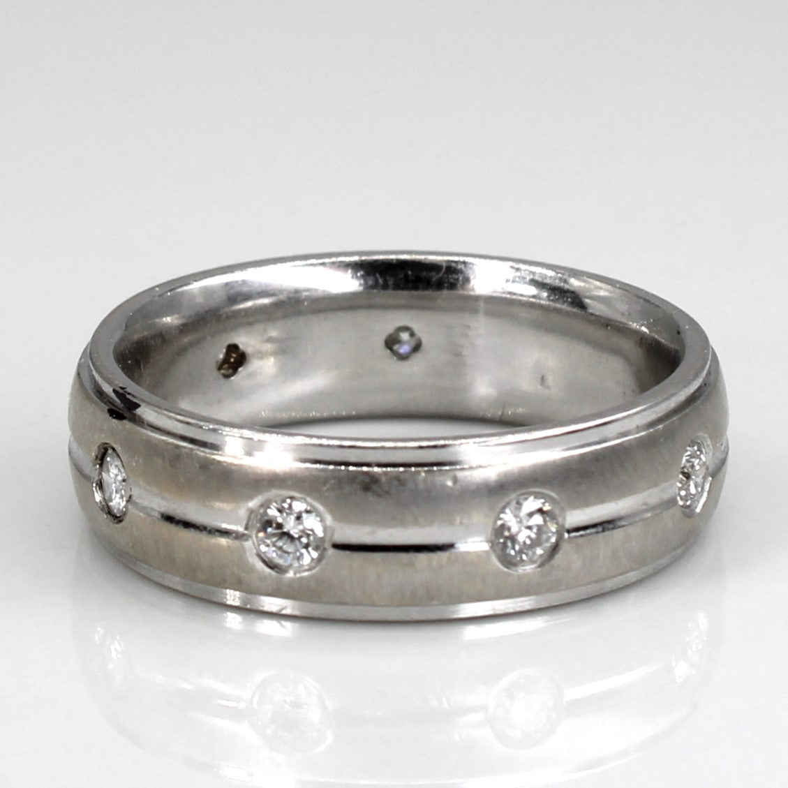 Diamond Flush Set  White 14k Gold Band | 0.2 ctw | SZ 8.25 |