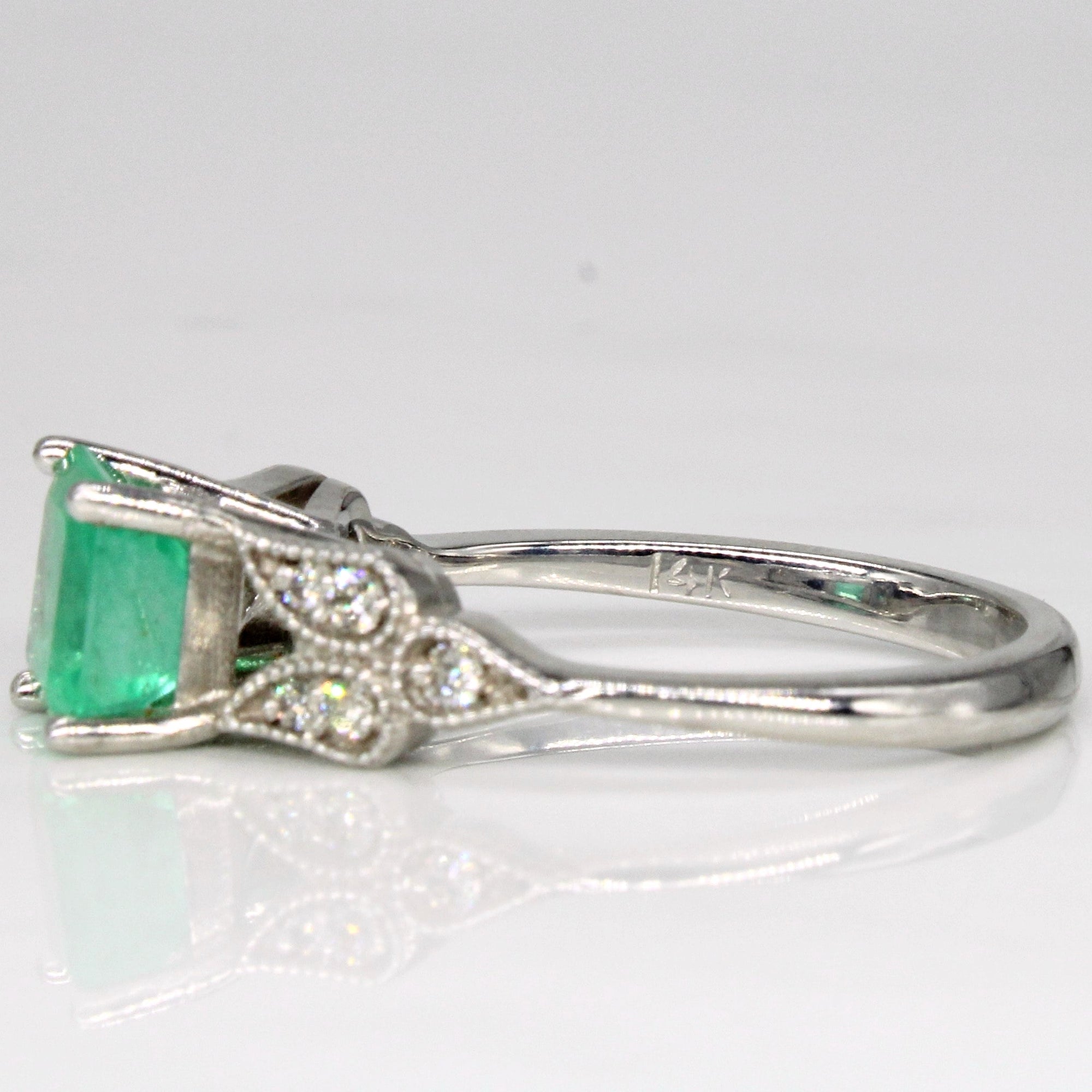 Emerald & Diamond Ring | 1.26ct, 0.14ctw | SZ 6.75 |
