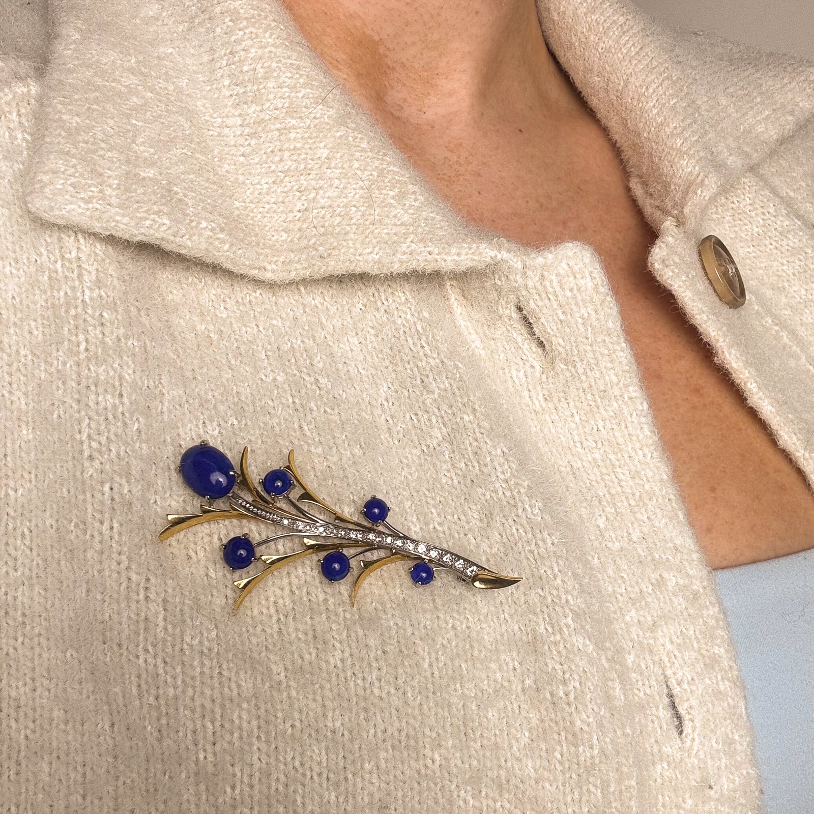 Lapis & Diamond Brooch | 10.00ctw, 0.59ctw |