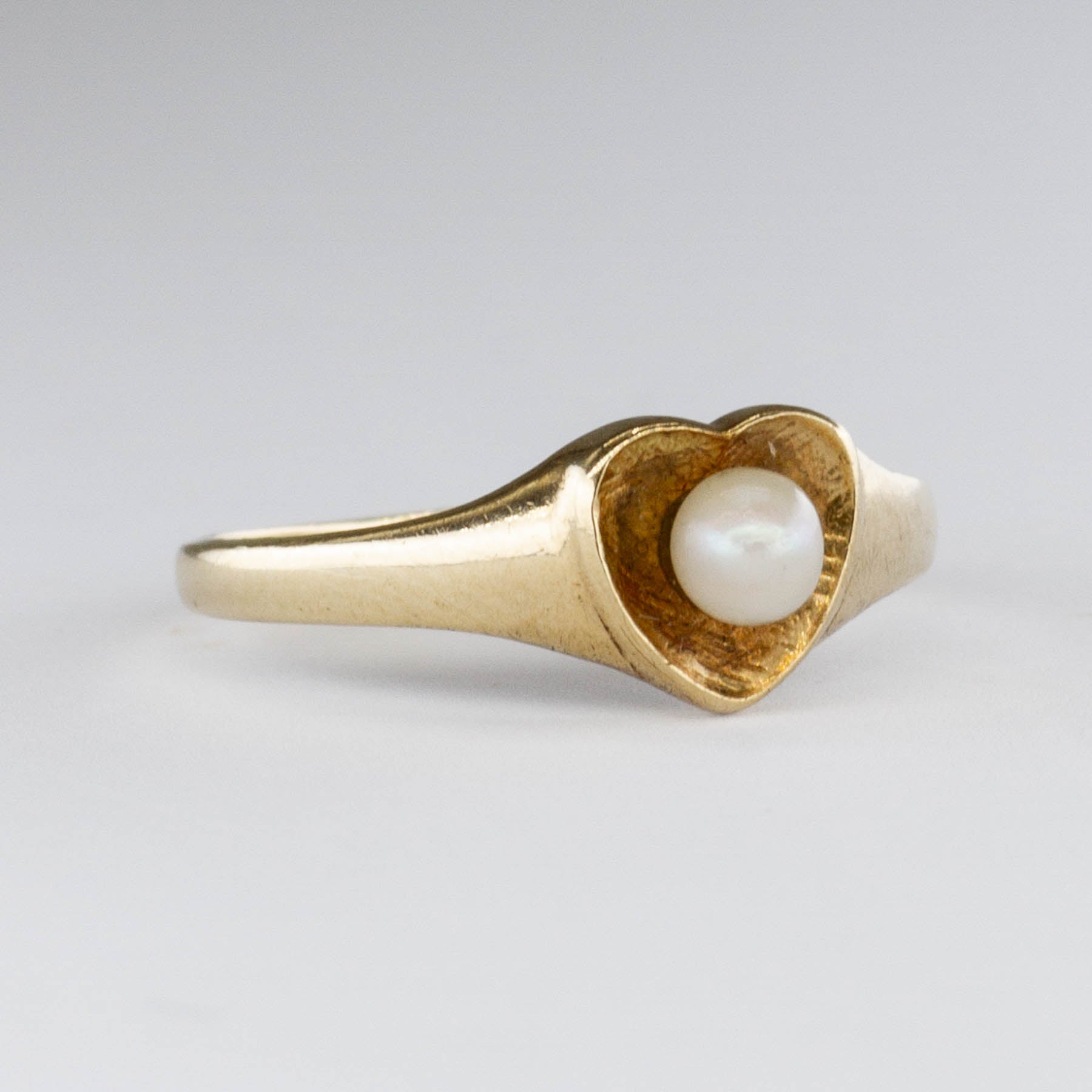 Vintage Pearl Heart 10k Ring | SZ 3.75 |