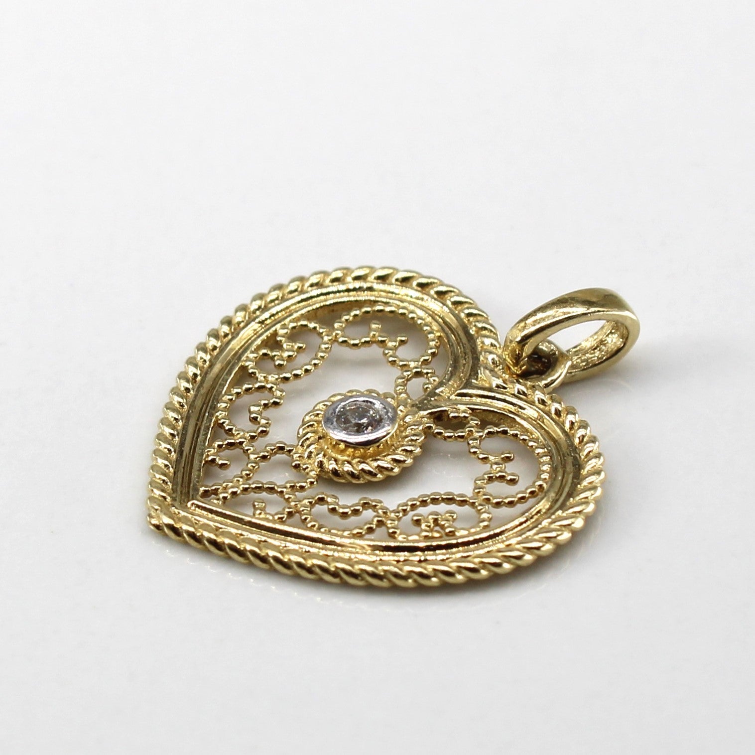 Filigree Heart Design Diamond Pendant | 0.02ct |