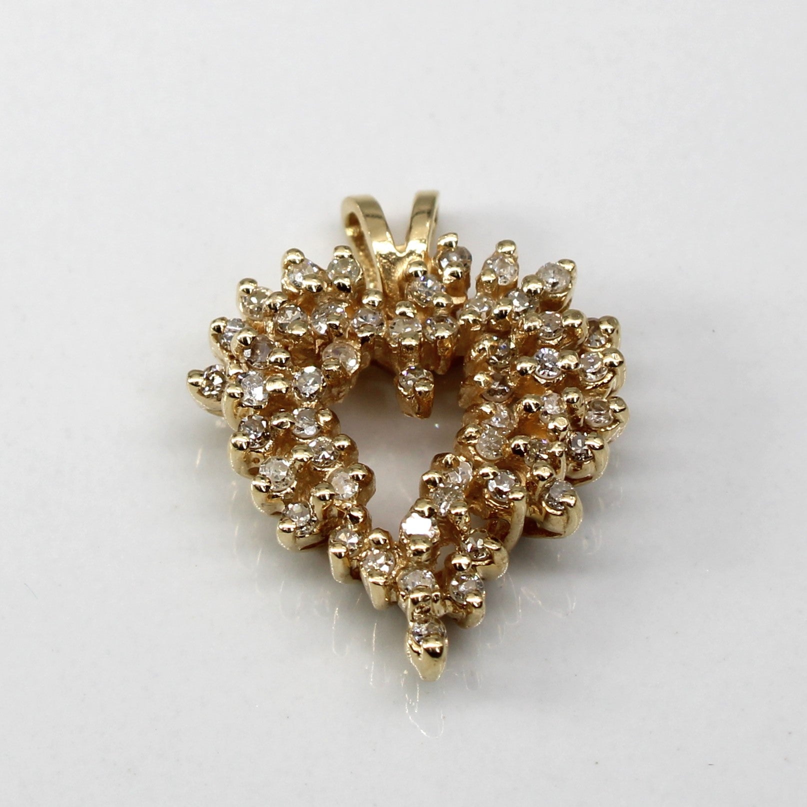 Cluster Diamond Heart Pendant | 0.50ctw |