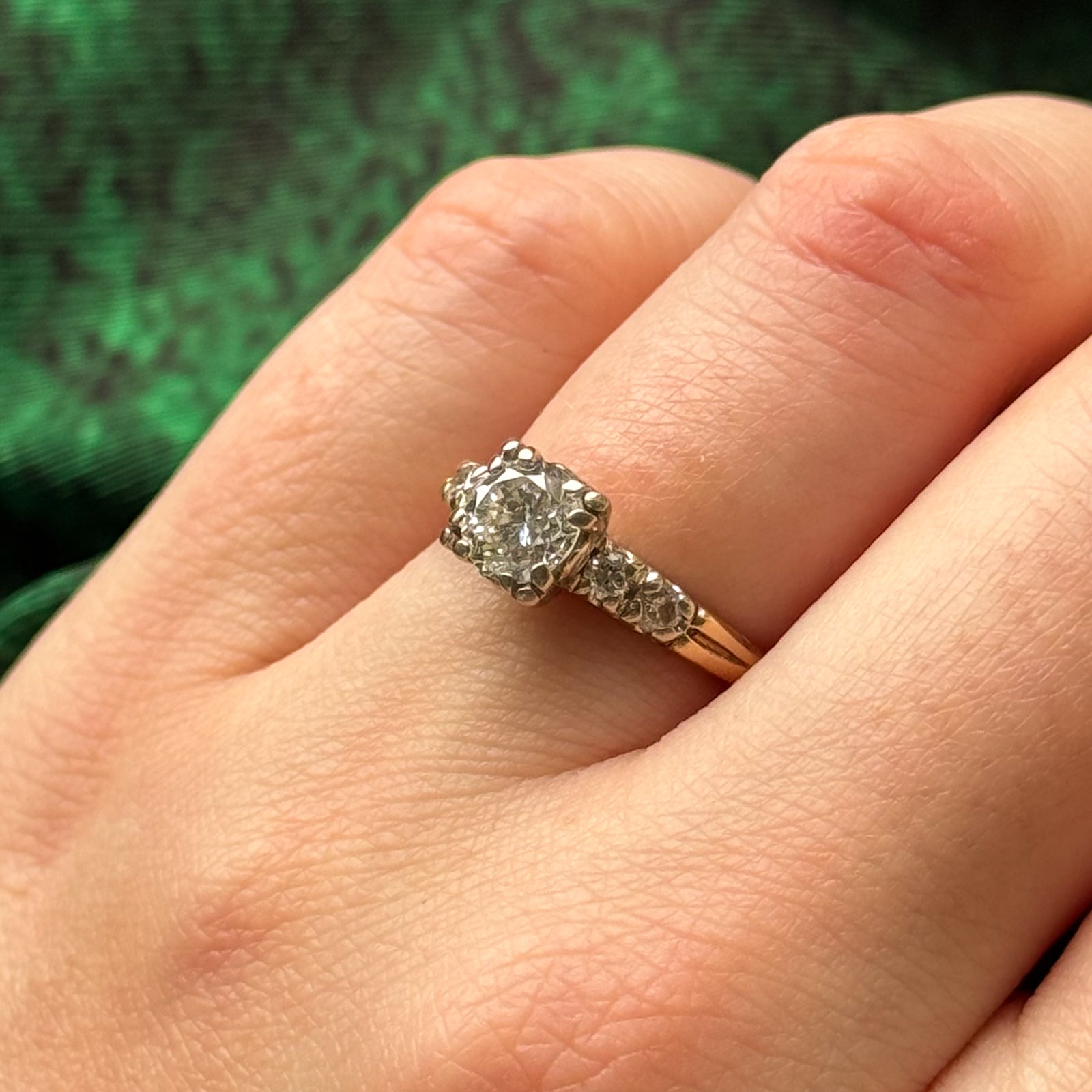 Diamond Engagement Ring | 0.80ctw | SZ 5.25 |