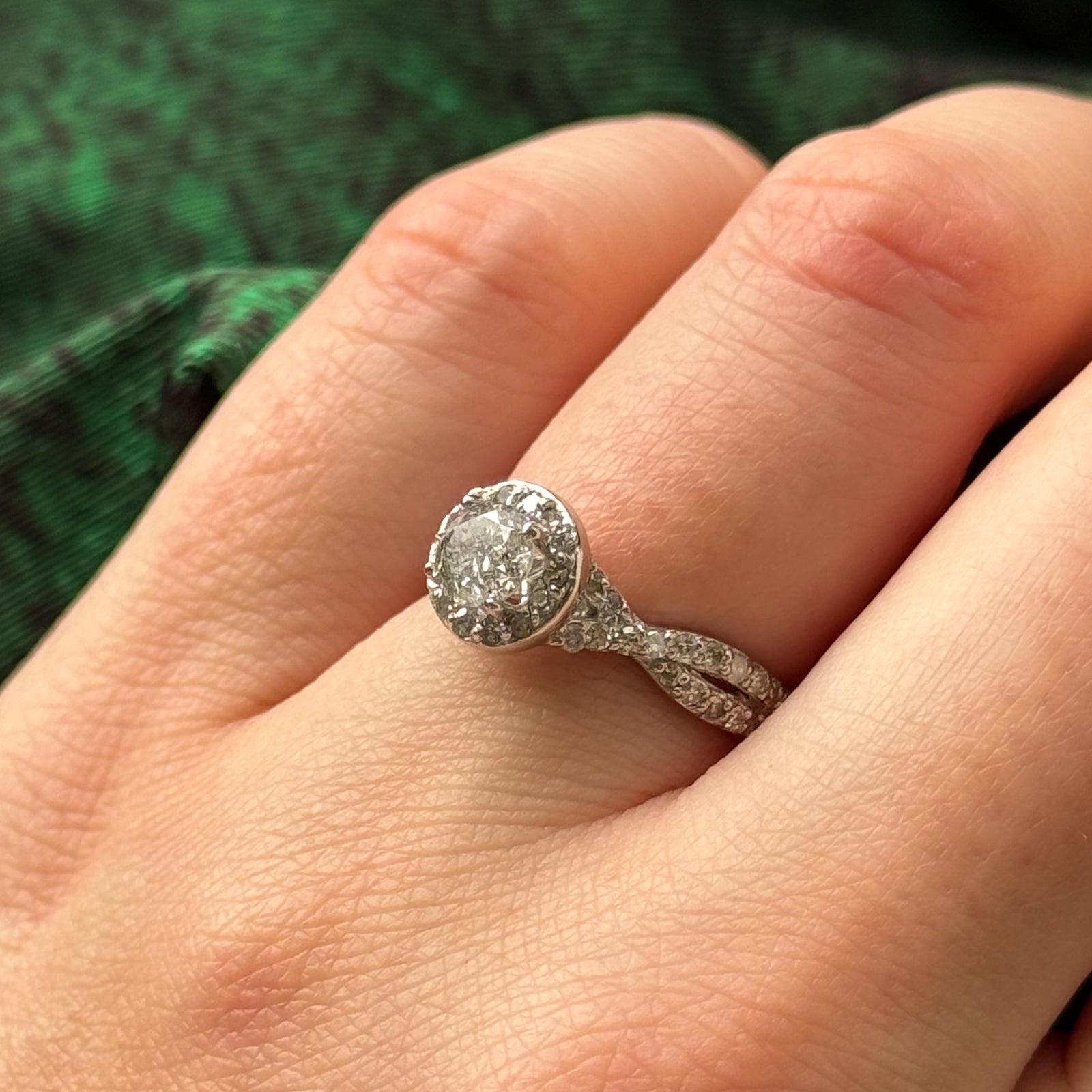 Diamond Halo Engagement Ring | 0.70ctw | SZ 5.5 |