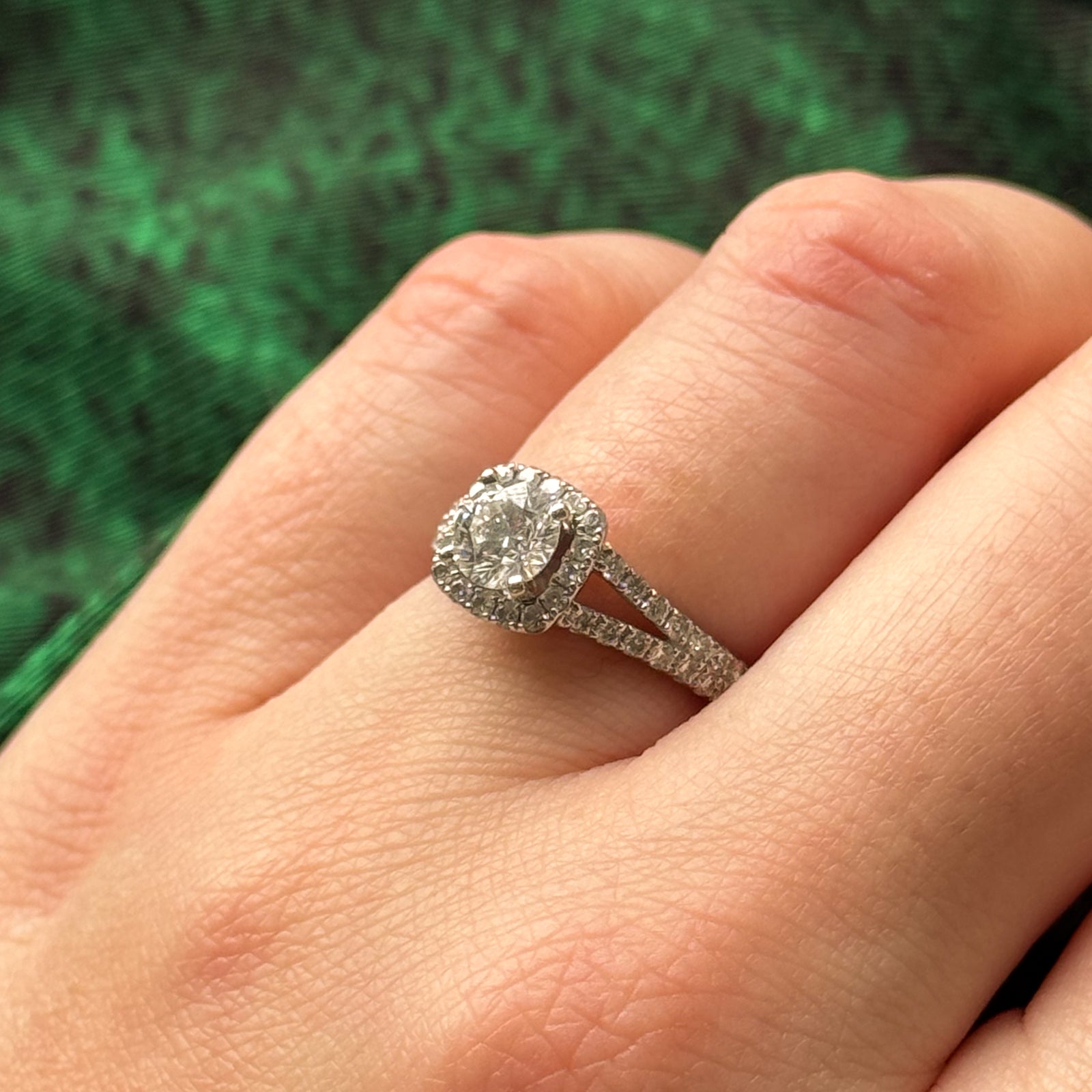 Canadian Diamond Halo Engagement Ring | 0.98ctw | SZ 4.5 |