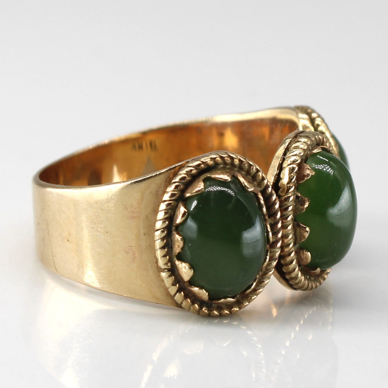 Three Stone Jade Ring | 3.45ctw | SZ 6.75 |