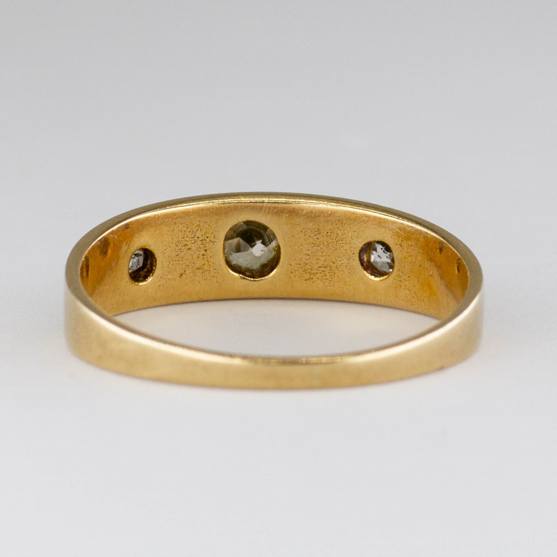 Bague ancienne à trois diamants | 0,28 ct | Taille 6,25 | 