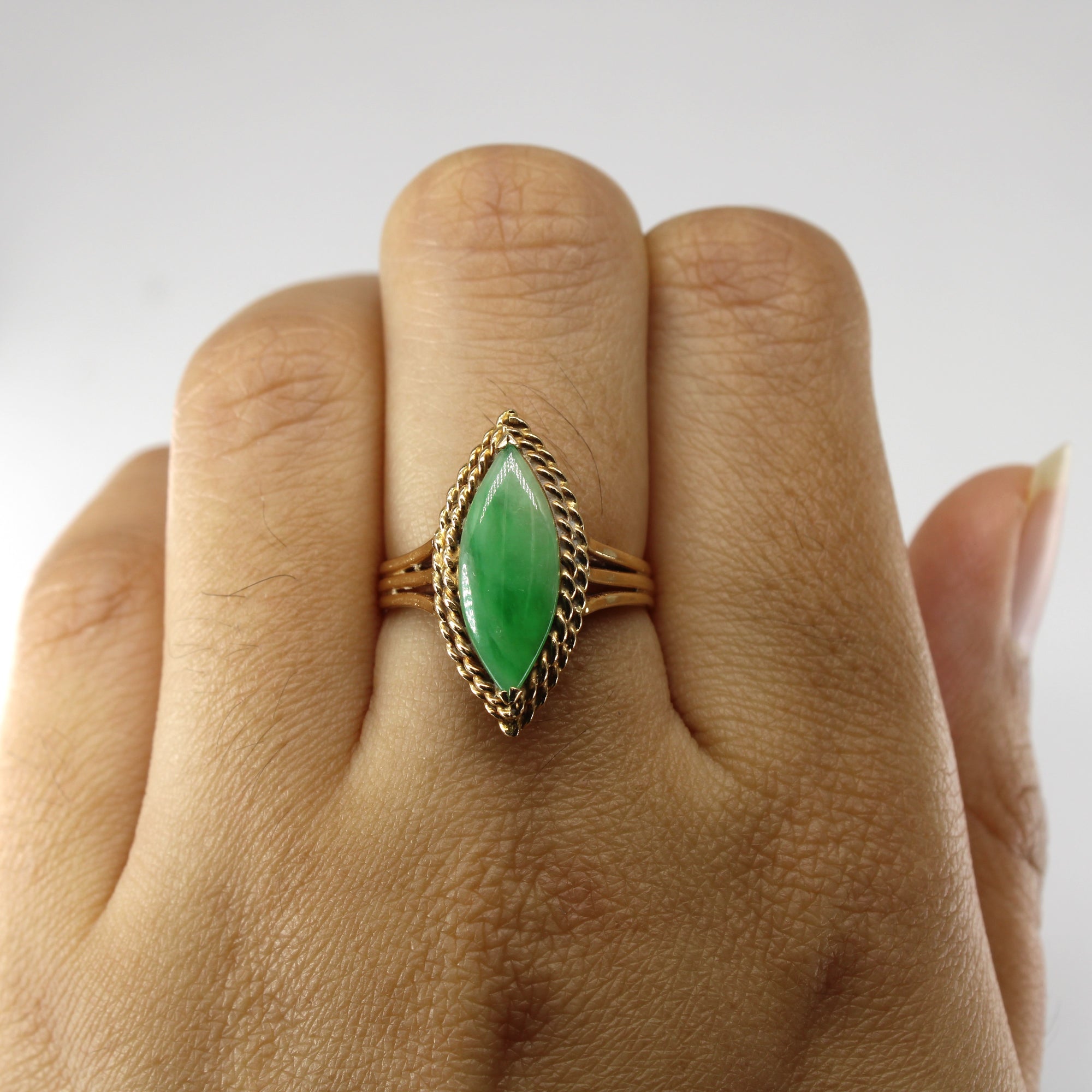 Jadeite Cocktail Ring | 0.86ct | SZ 6.25 |