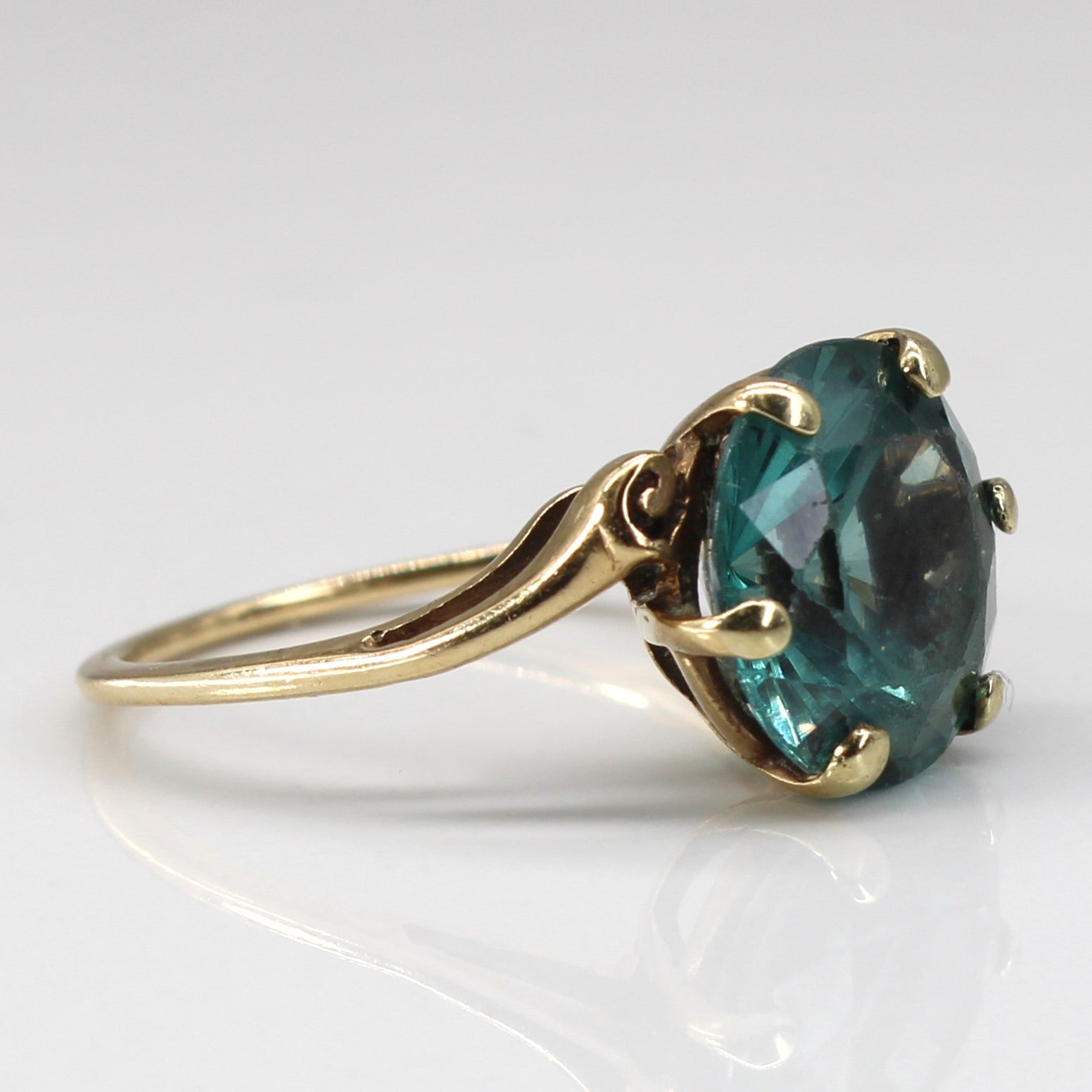 Synthetic Spinel Gold Ring | 6.00ct | SZ 7.75 |